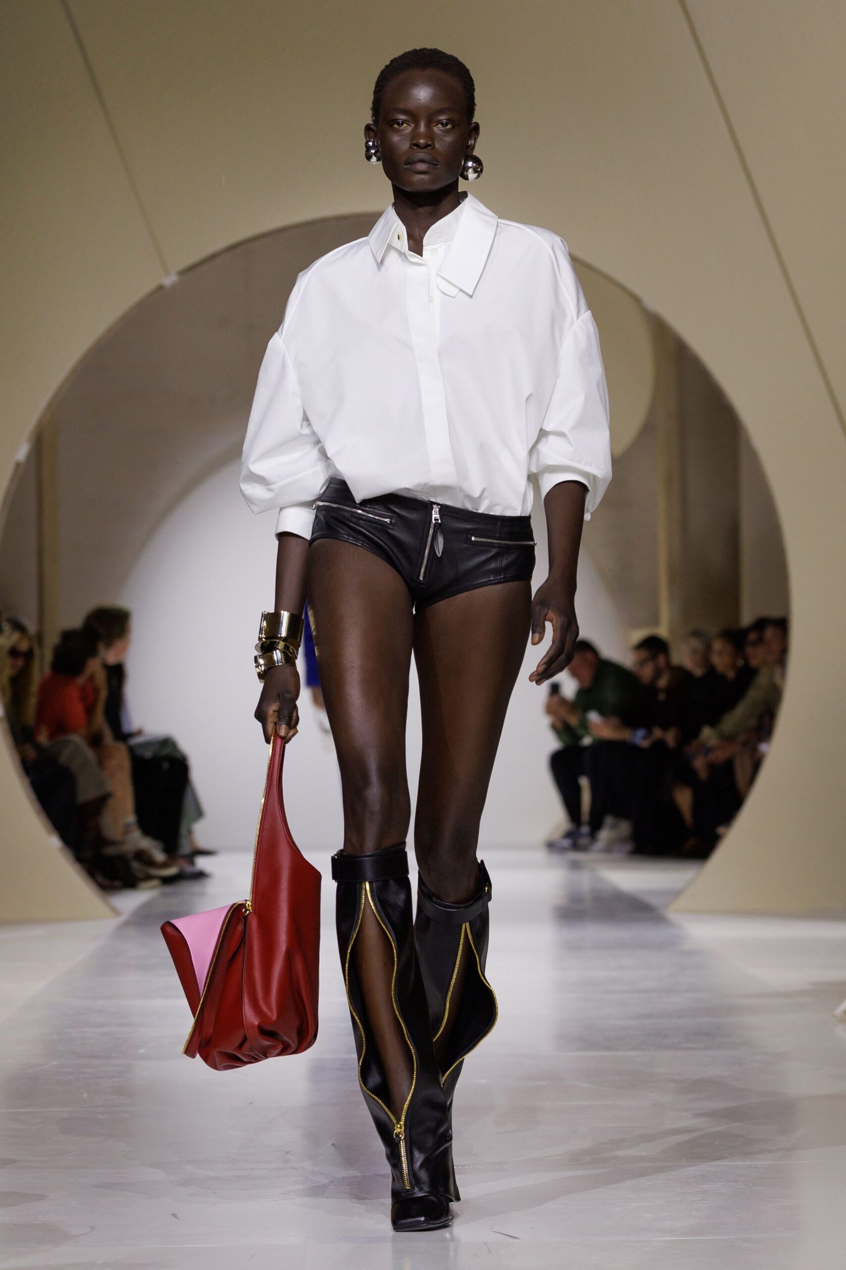 black leather fitted zippered shiny short shorts