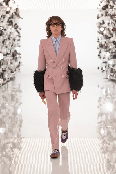 pink fur double-breasted long-sleeve tailored buttoned fur-trimmed blazer