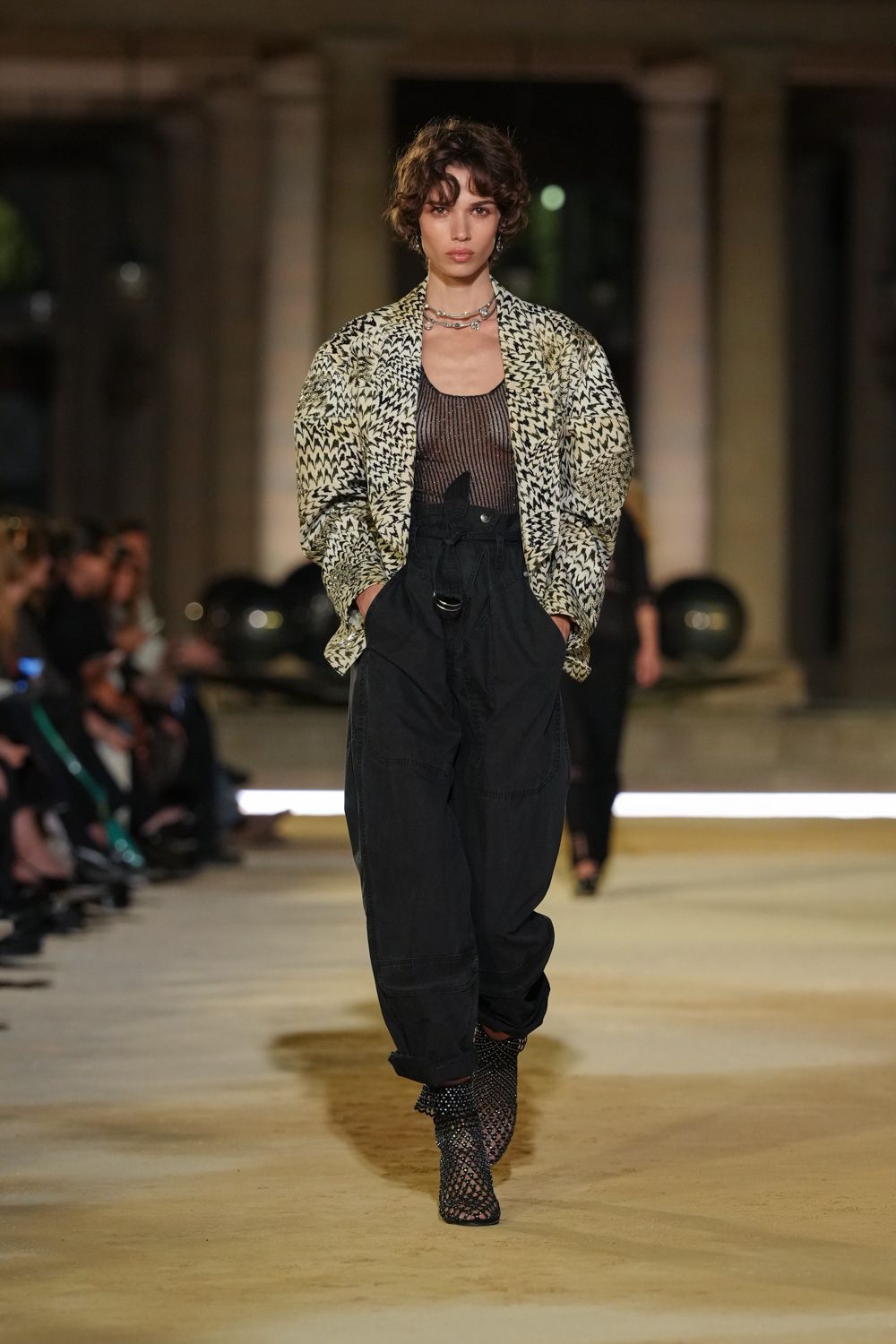 ivory long-sleeve open-front oversized printed jacket