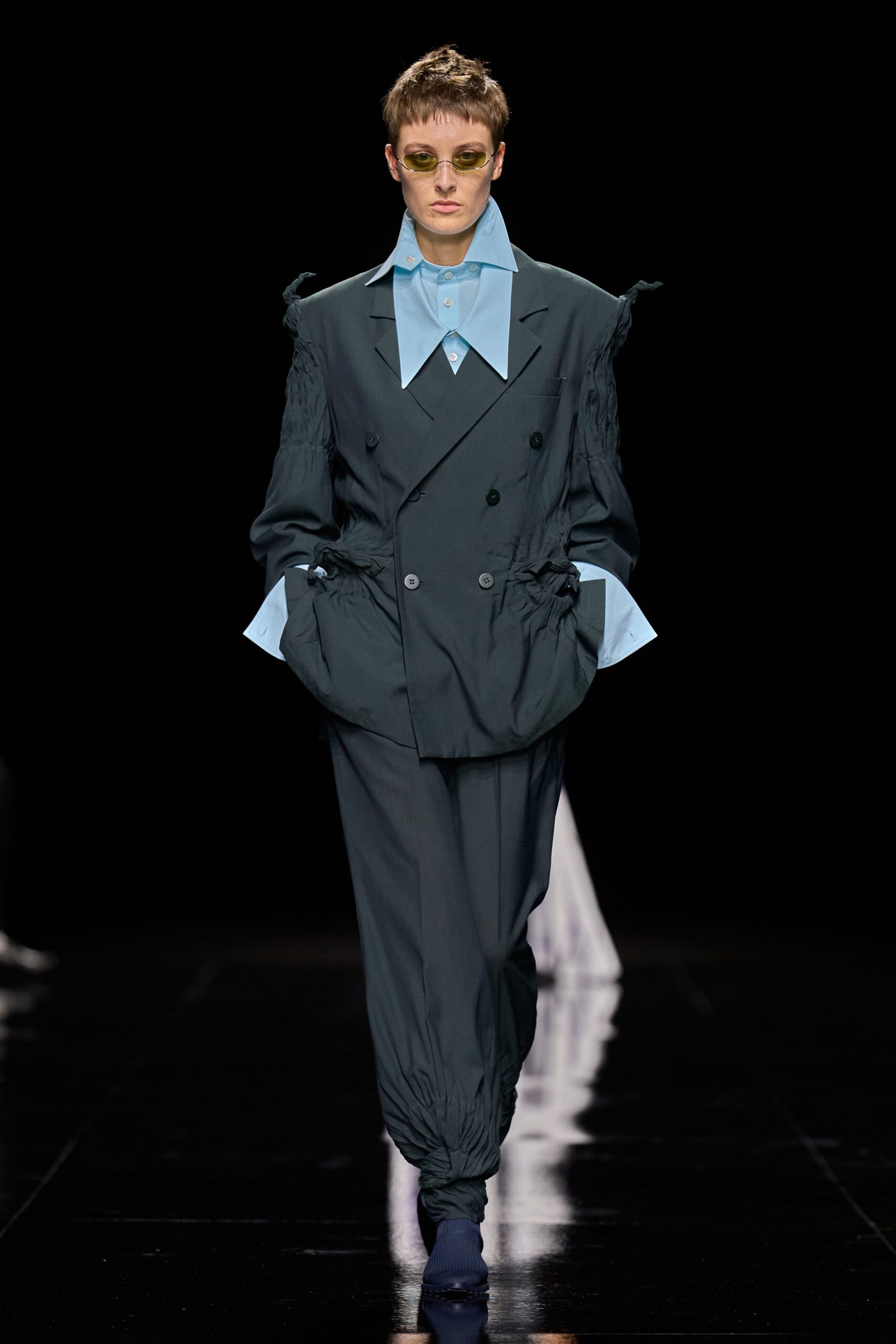 oversized gathered double-breasted blazer