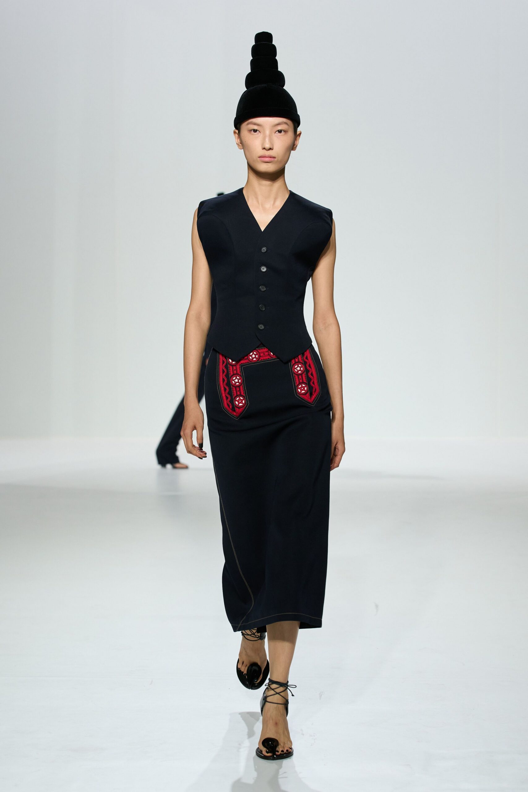 Jean Paul Gaultier Spring 2027 Ready-to-Wear Look 44