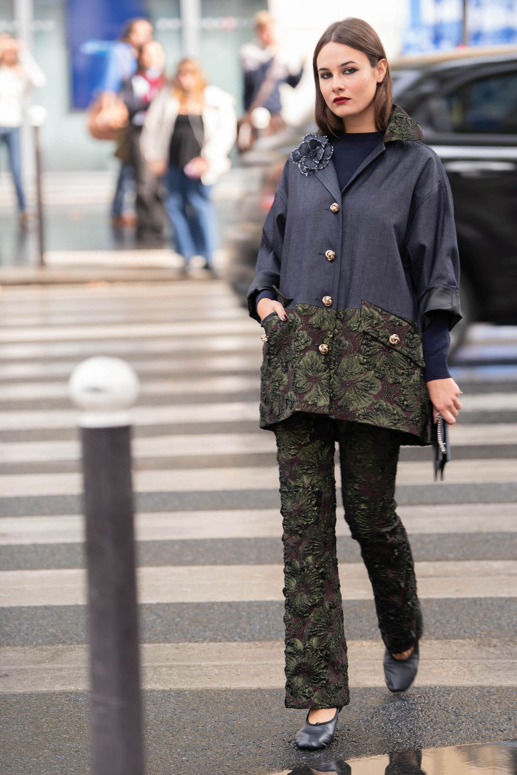 green jacquard slim floral textured pants