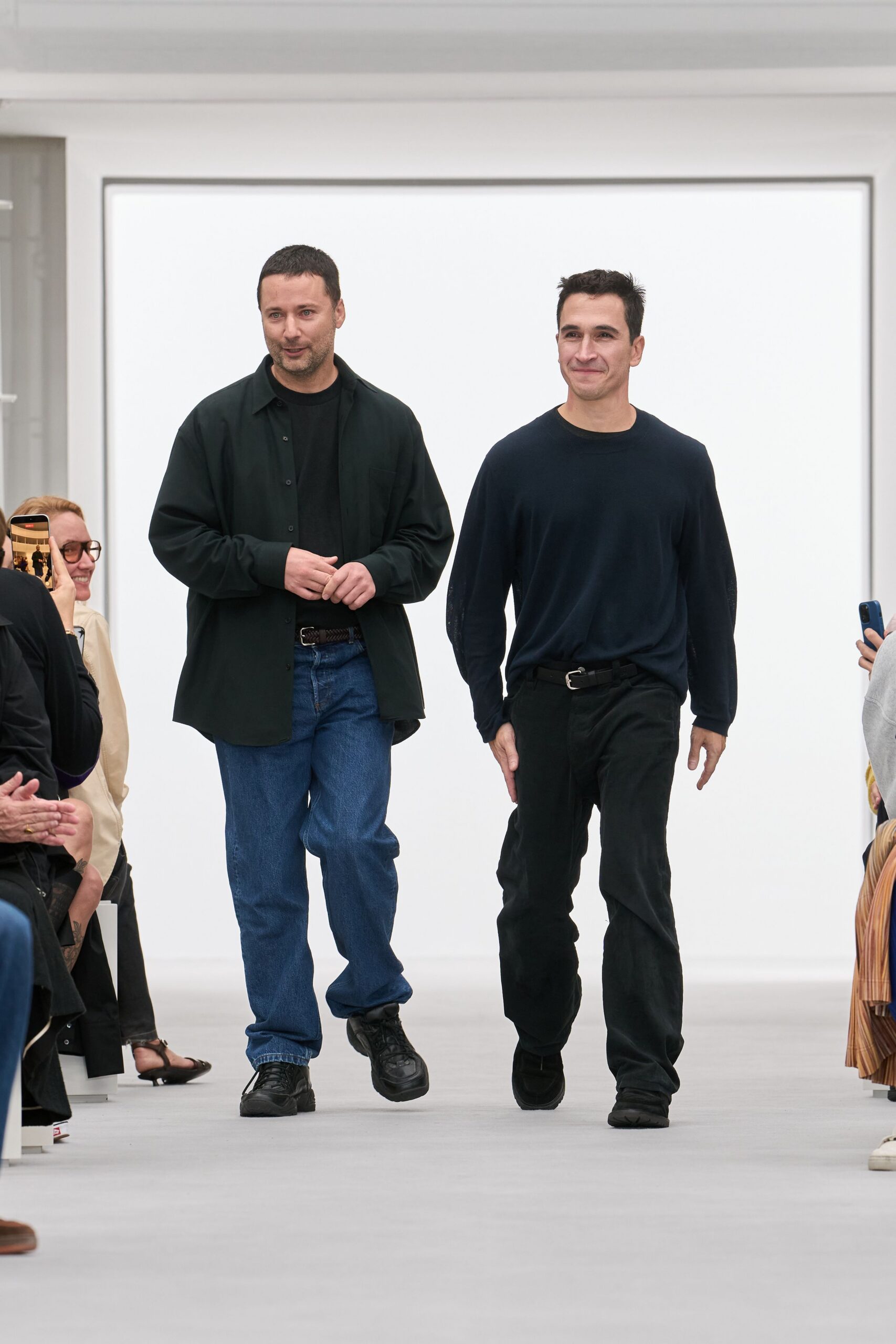black oversized overshirt and jeans