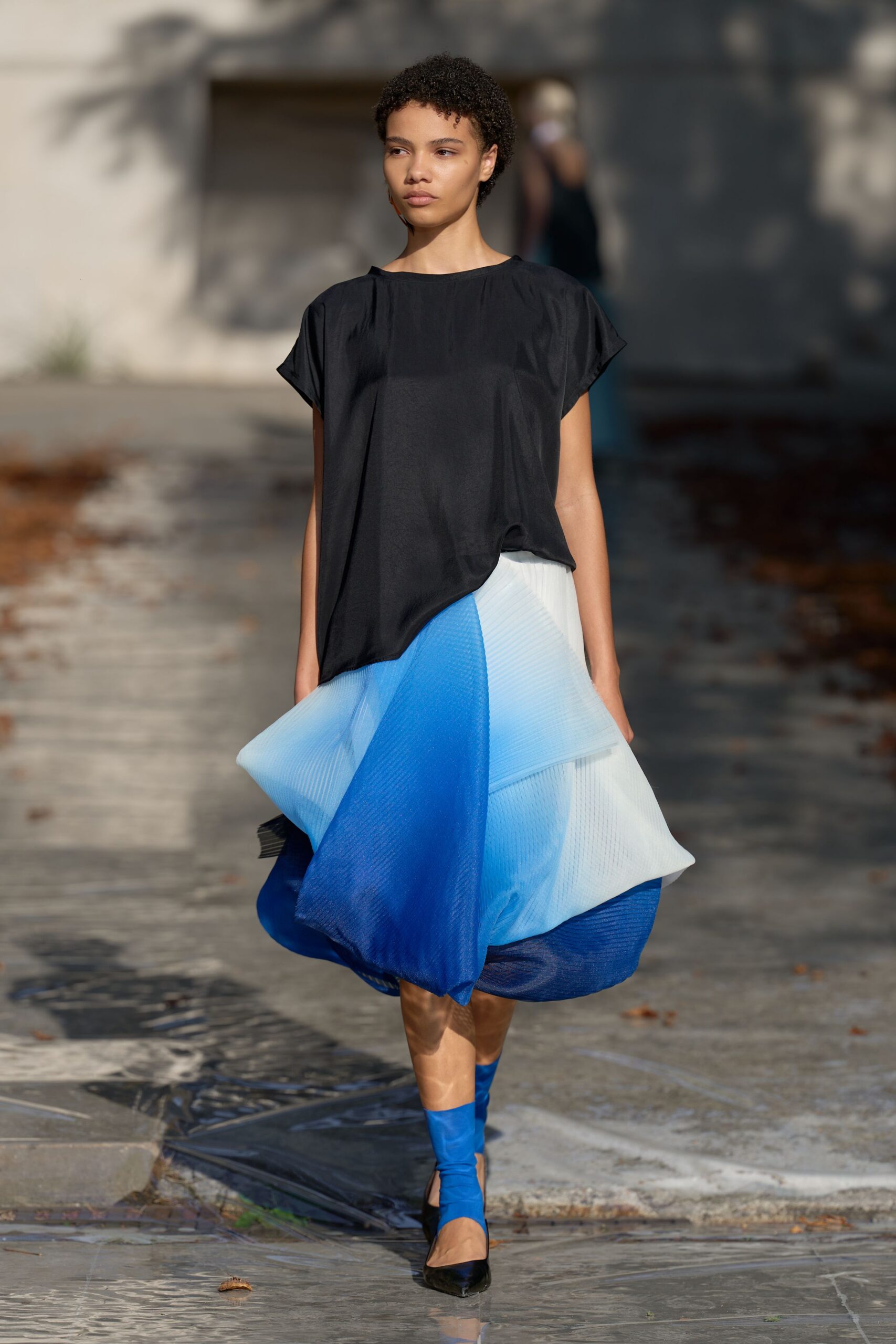 blue ombre pleated bubble skirt