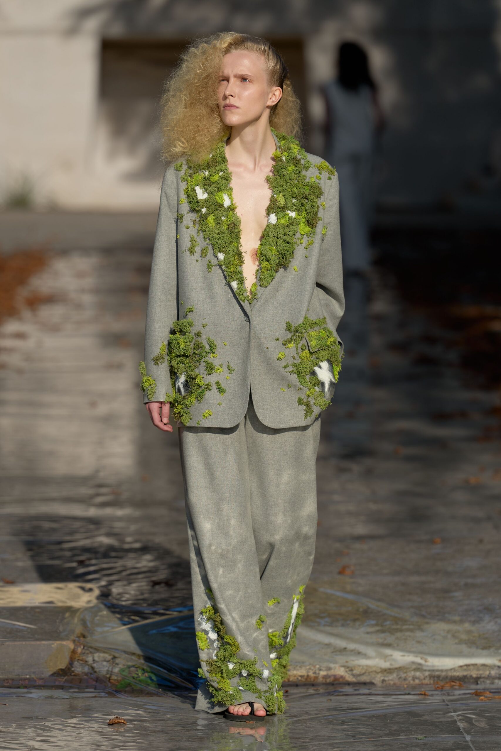 moss-covered gray oversized blazer