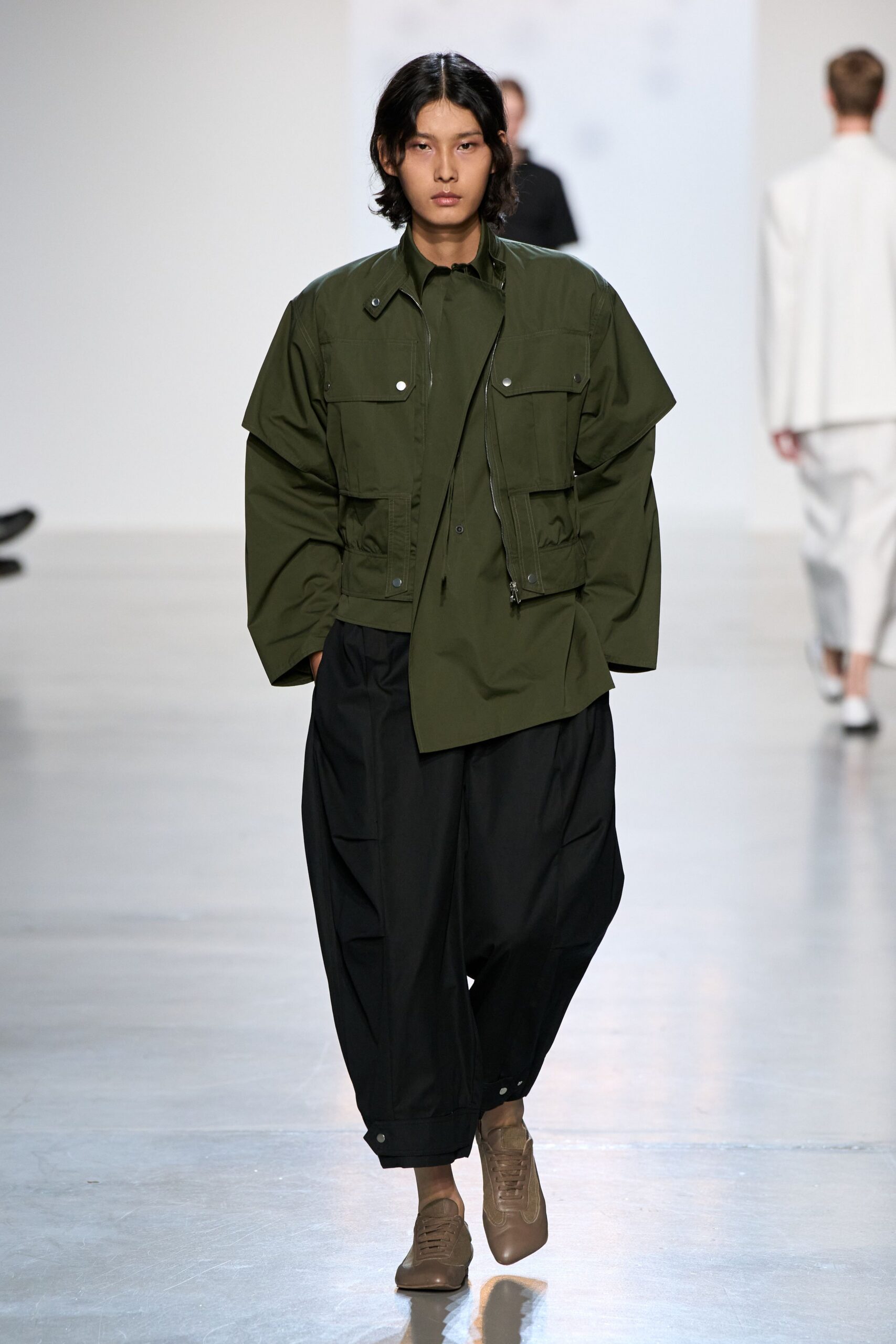 green collared long-sleeve buttoned shirt