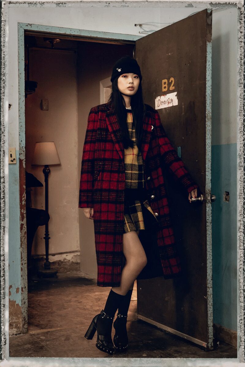 red wool long-sleeve collared oversized checked buttoned coat