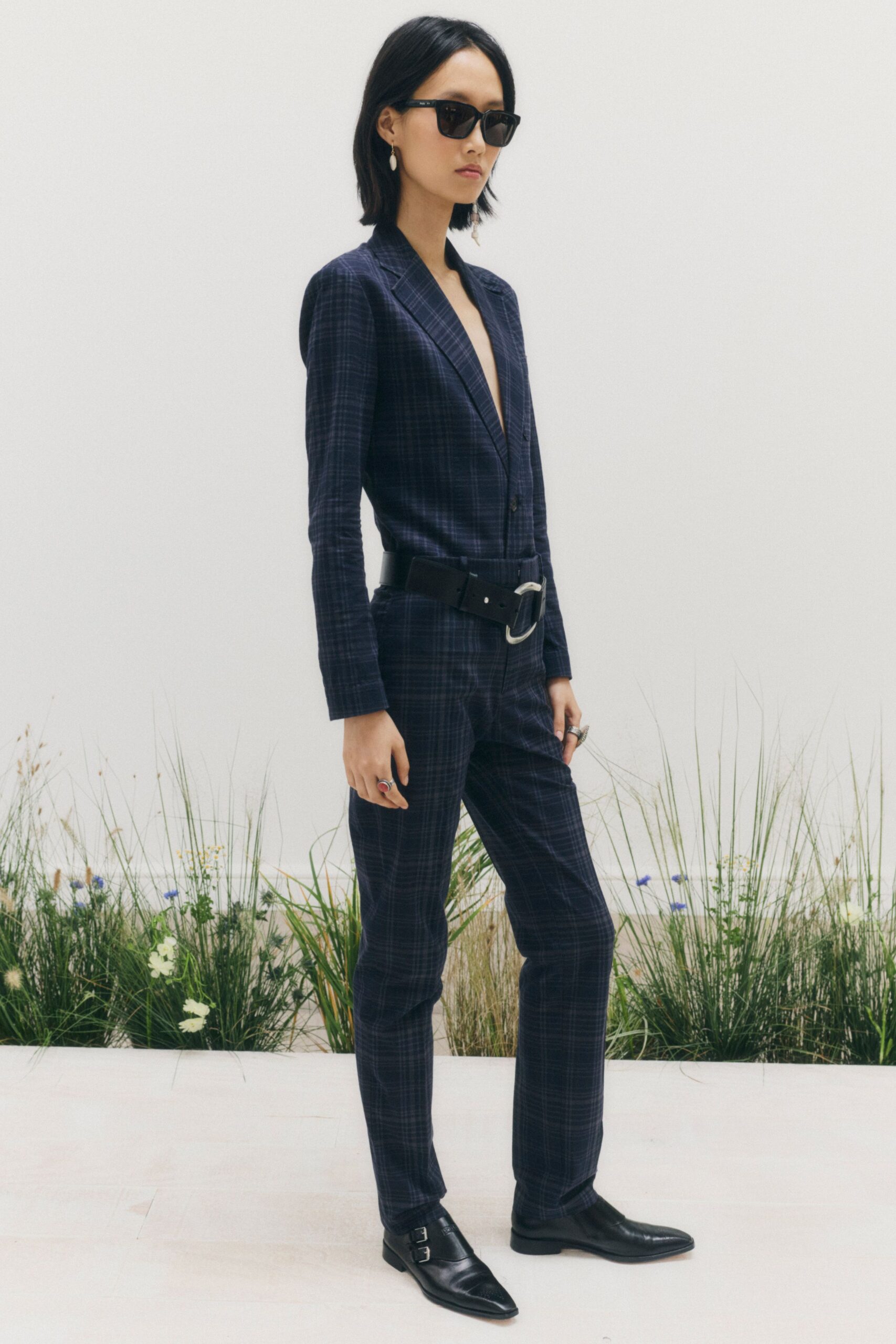 deep plunge checked blazer