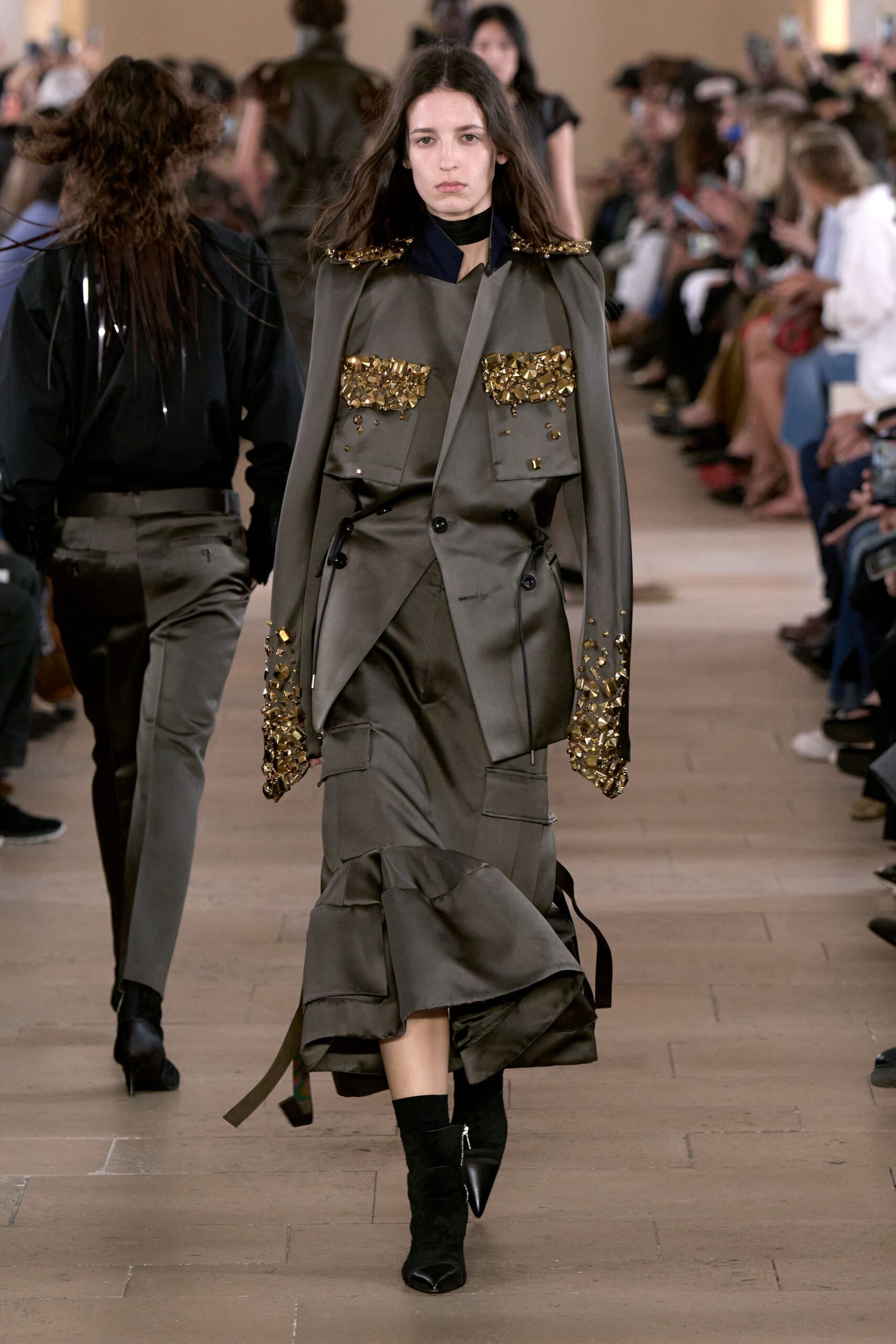 Sacai Spring 2027 Ready-to-Wear Look 3