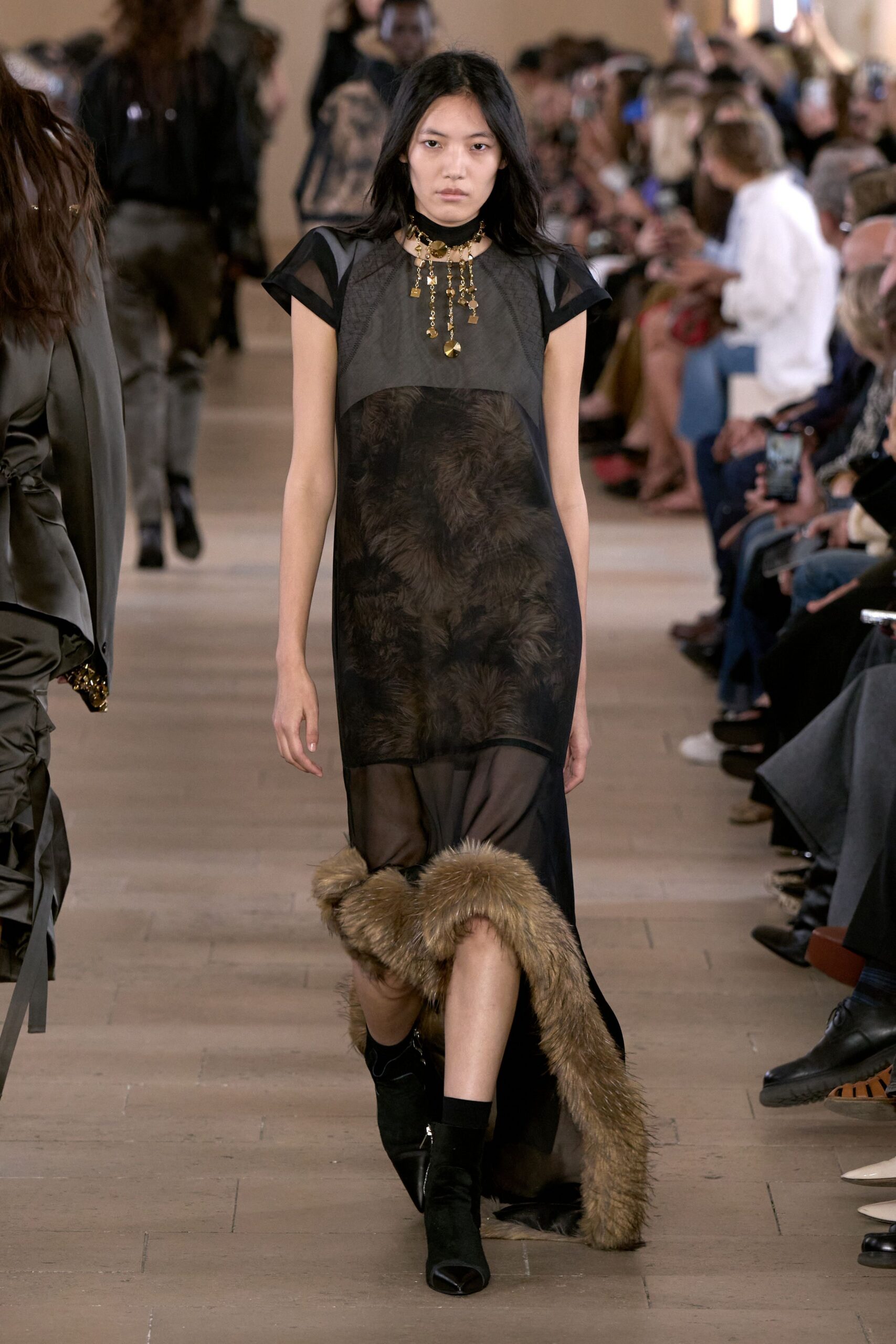 Sacai Spring 2027 Ready-to-Wear Look 4