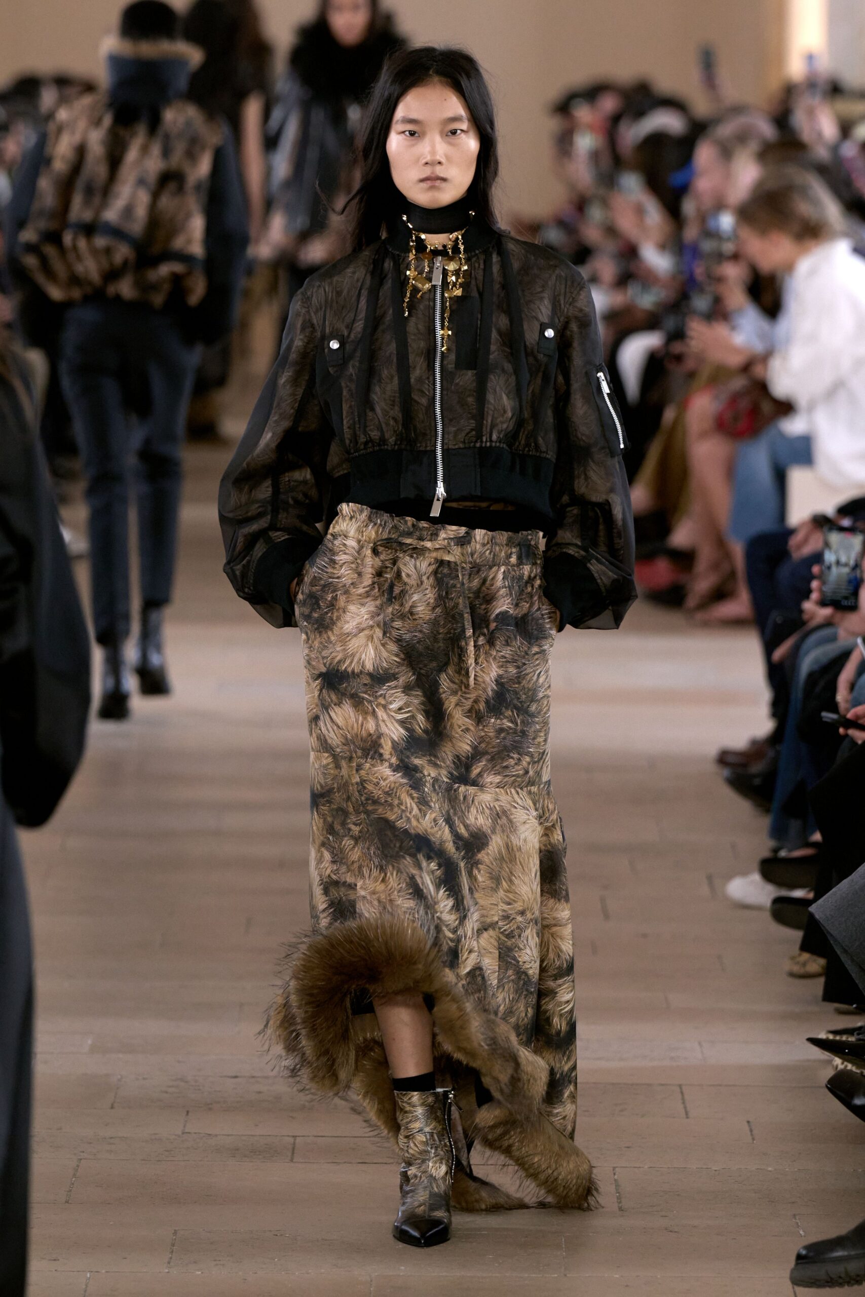Sacai Spring 2027 Ready-to-Wear Look 7
