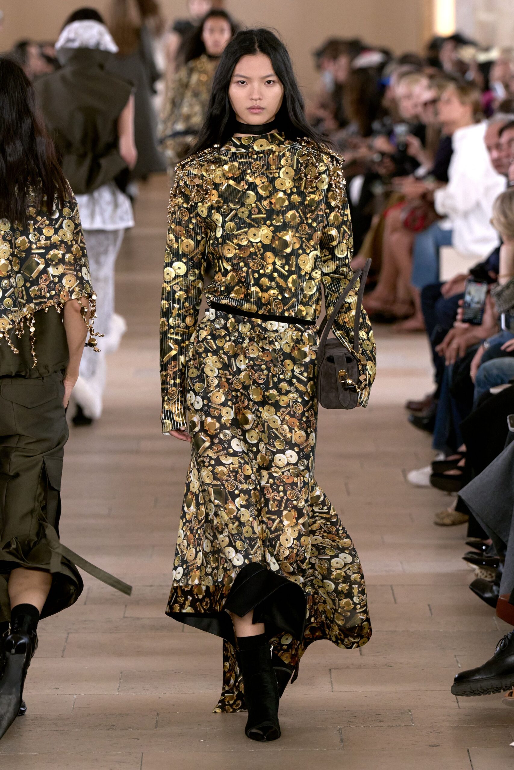 Sacai Spring 2027 Ready-to-Wear Look 20