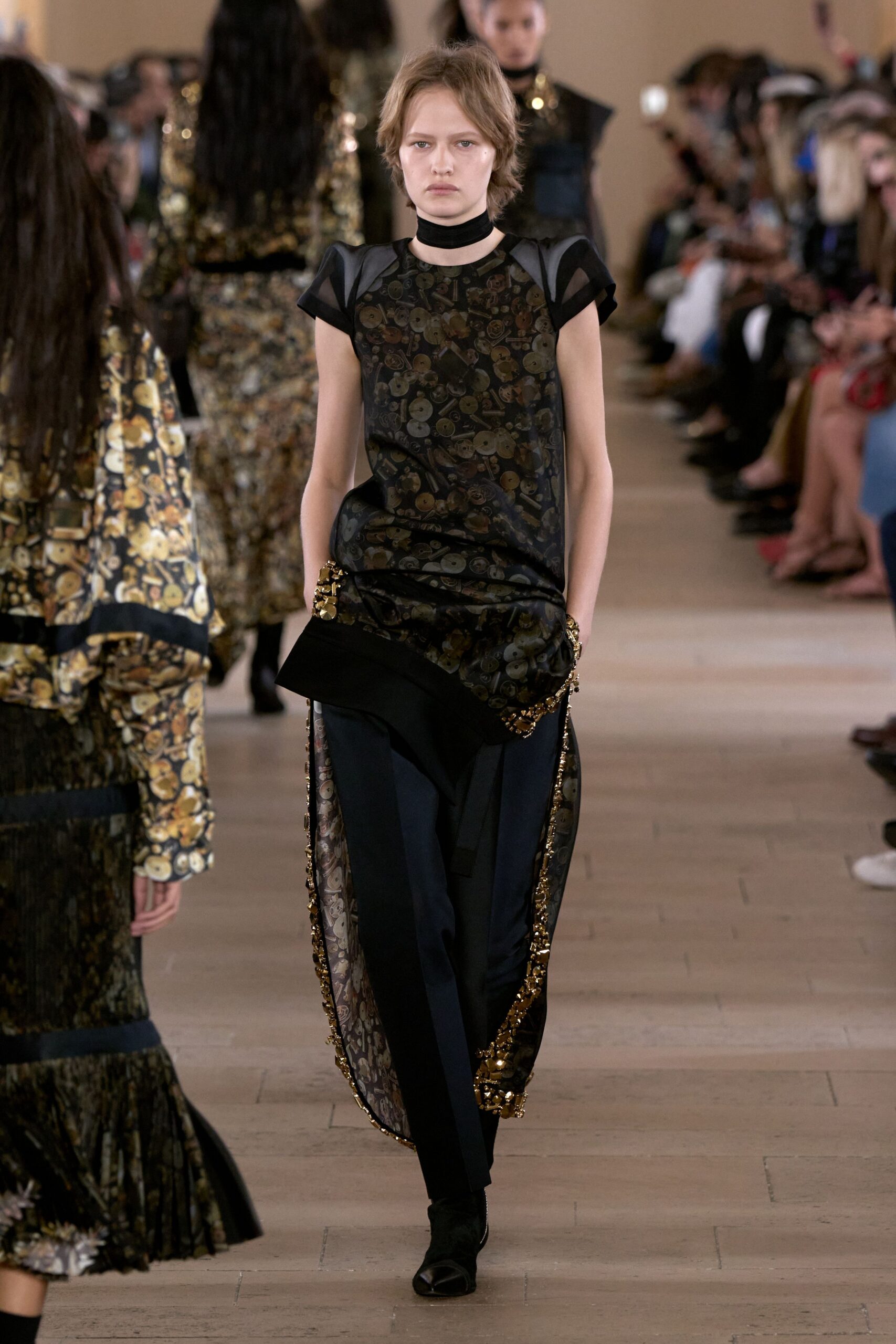Sacai Spring 2027 Ready-to-Wear Look 22