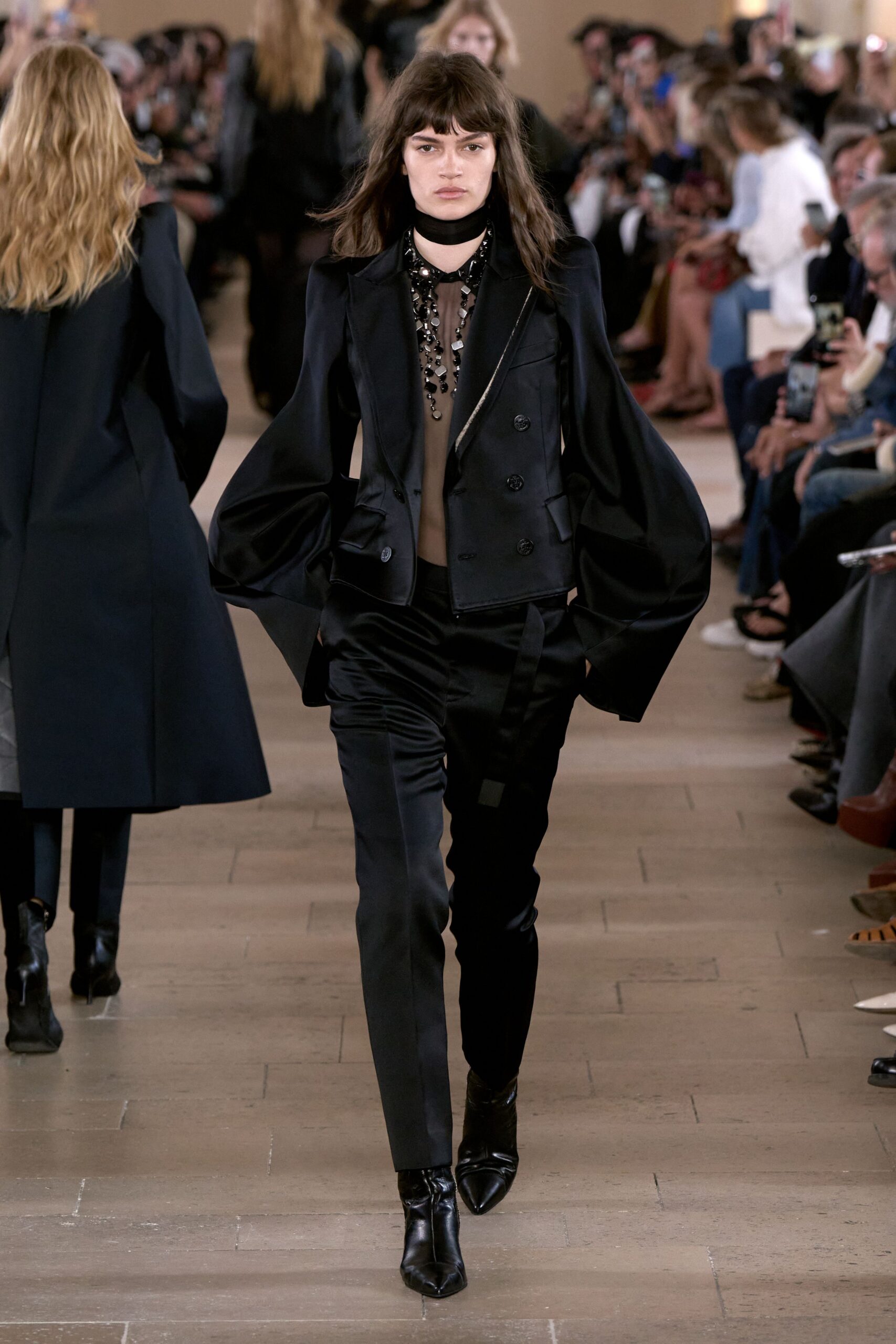 Sacai Spring 2027 Ready-to-Wear Look 28