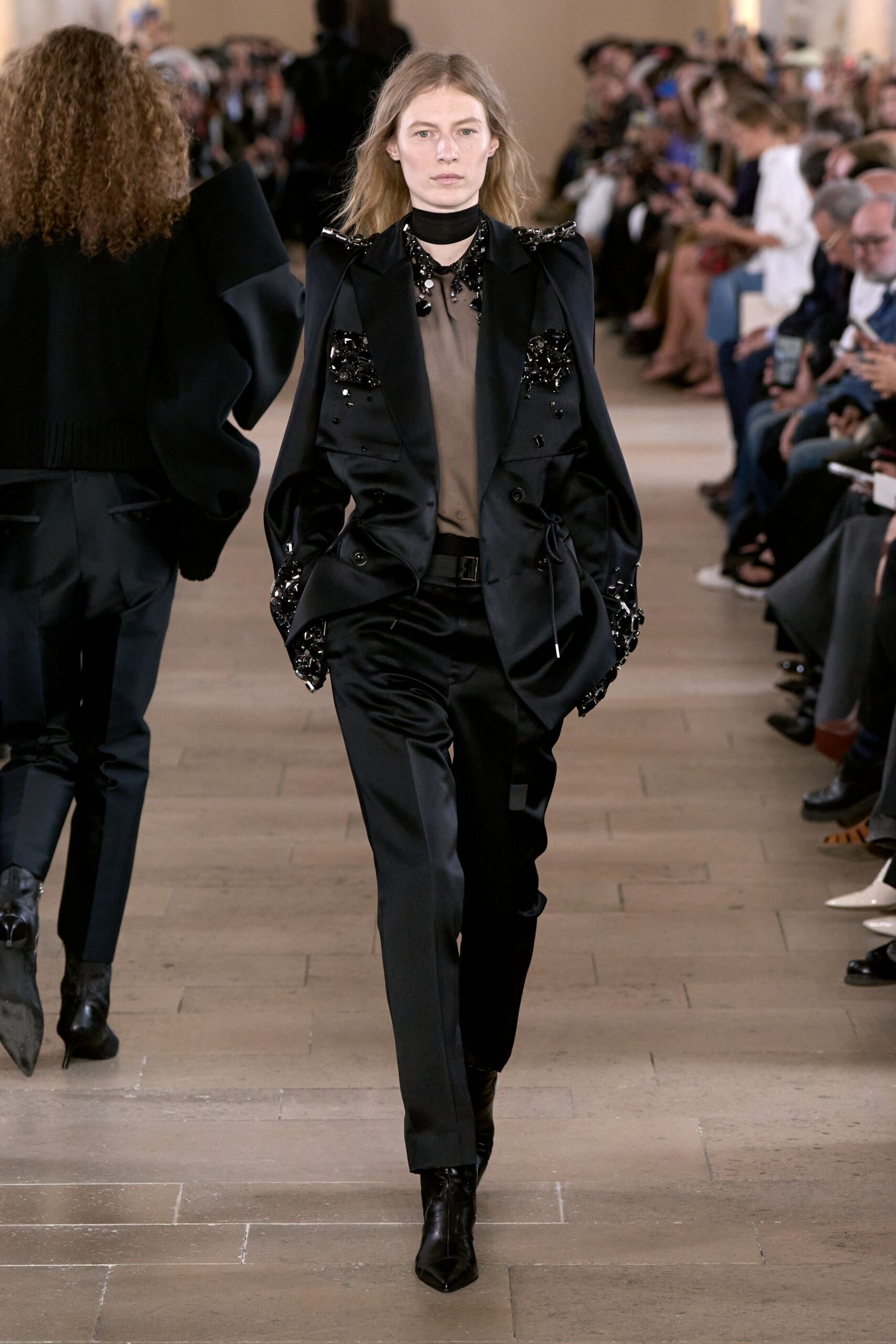 Sacai Spring 2027 Ready-to-Wear Look 45
