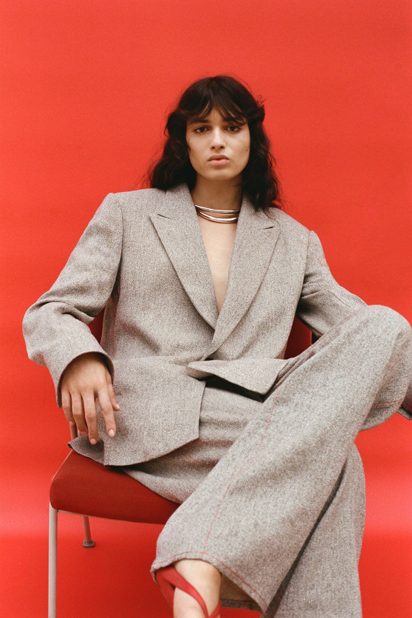 deep V tailored beige blazer