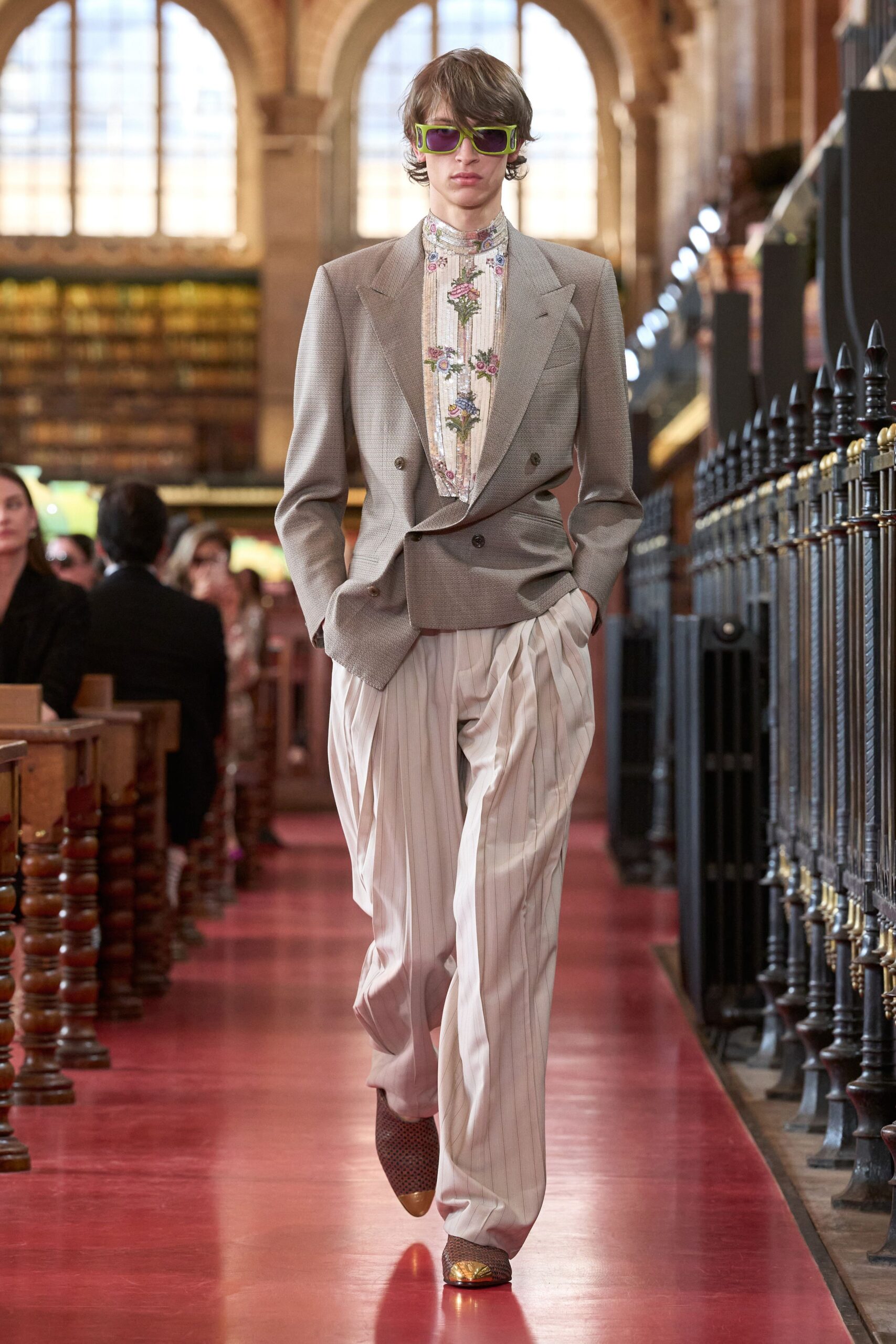 beige long-sleeve collared tailored buttoned blazer