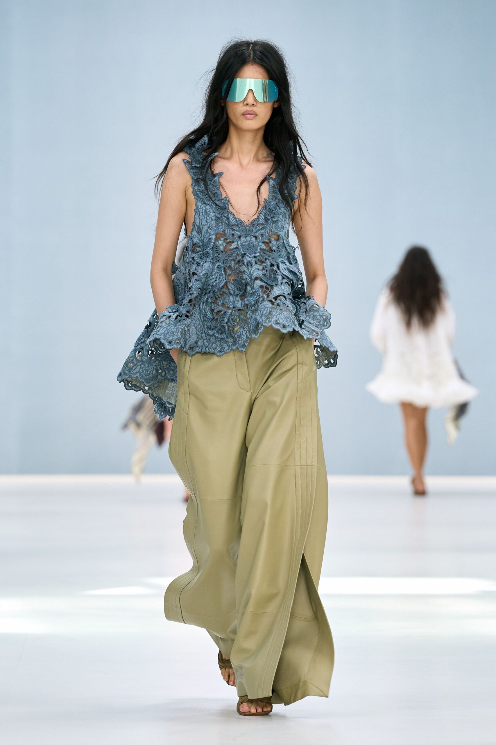 Zimmermann Spring 2027 Ready-to-Wear Look 18