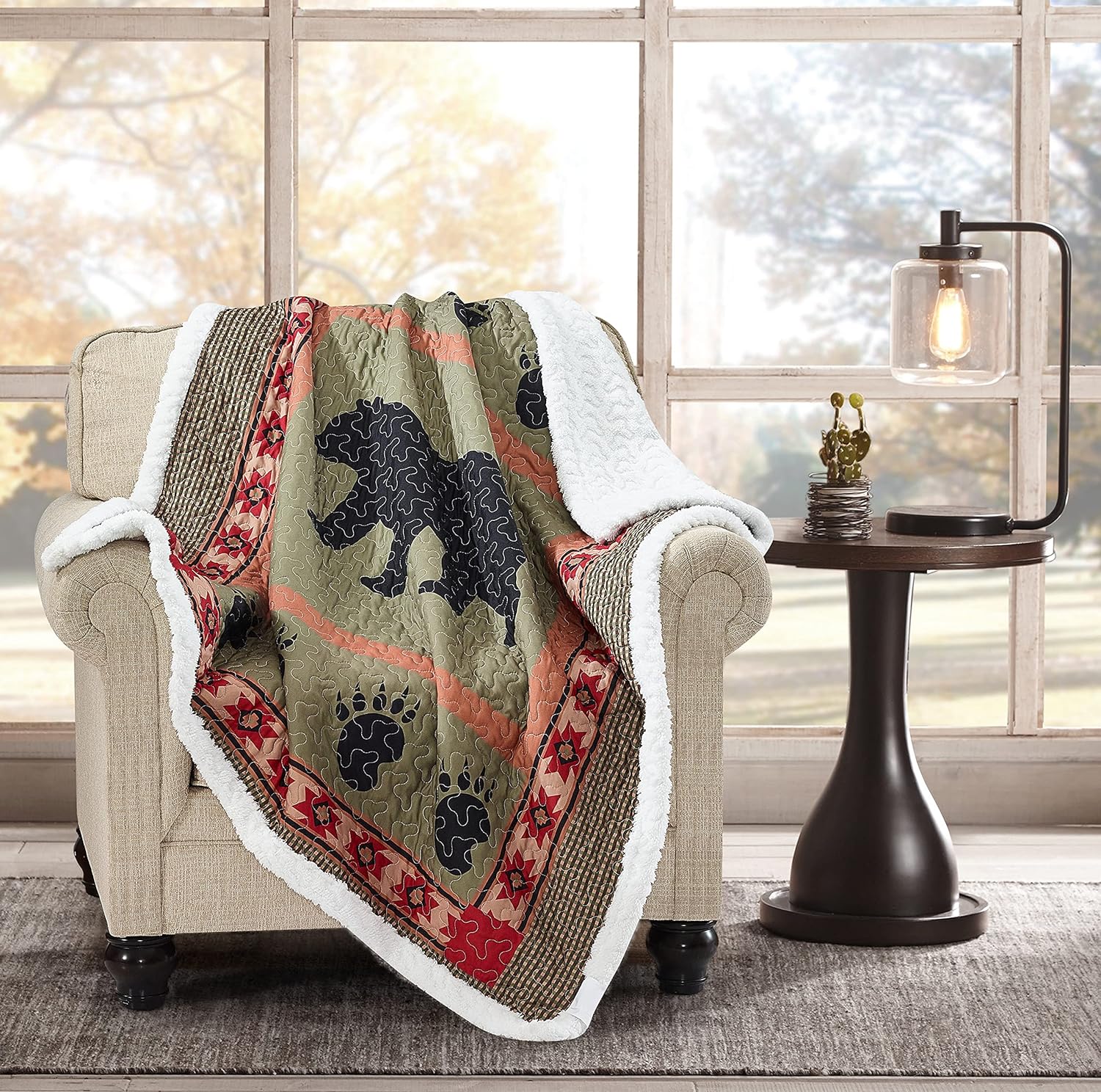 Virah Bella Sherpa blankets are made of high-quality Sherpa materials, soft and skin friendly, warm and comfortable. It is the perfect companion for your home life.