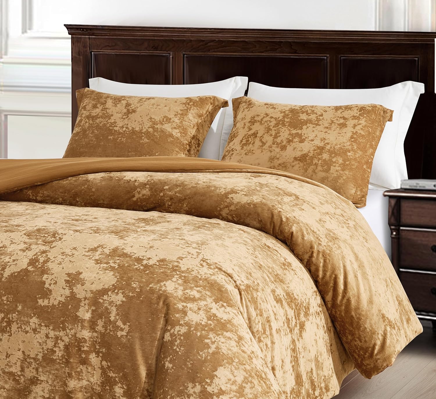 Chezmoi Collection Lux 3-Piece Caramel Gold Velvet Comforter Set King Size, All Season Lush Plush Velvet Bedding Set with Soft Washed Microfiber Reverse