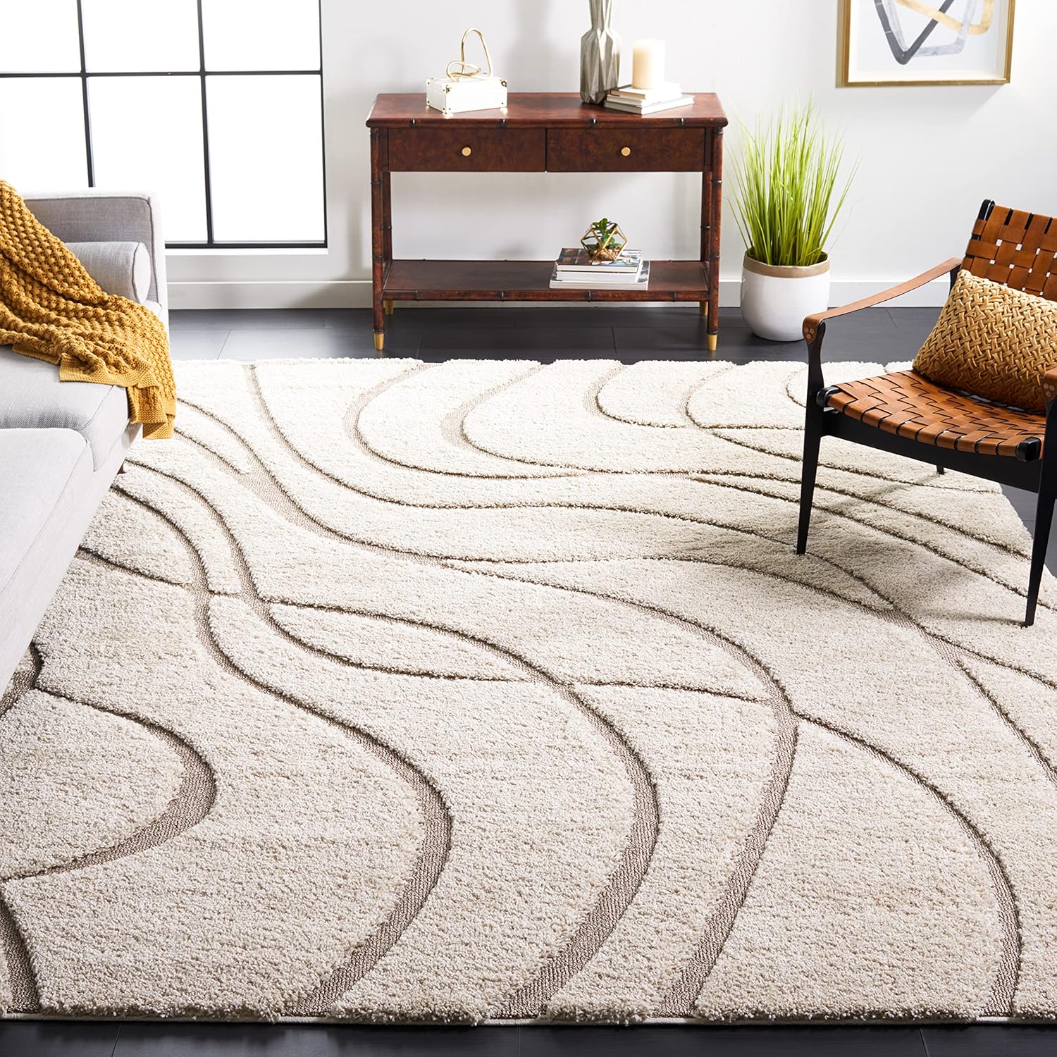 SAFAVIEH Florida Shag Collection Area Rug - 6' x 9', Cream & Beige, Non-Shedding & Easy Care, 1.2-inch Thick Ideal for High Traffic Areas in Living Room, Bedroom (SG471-1113)