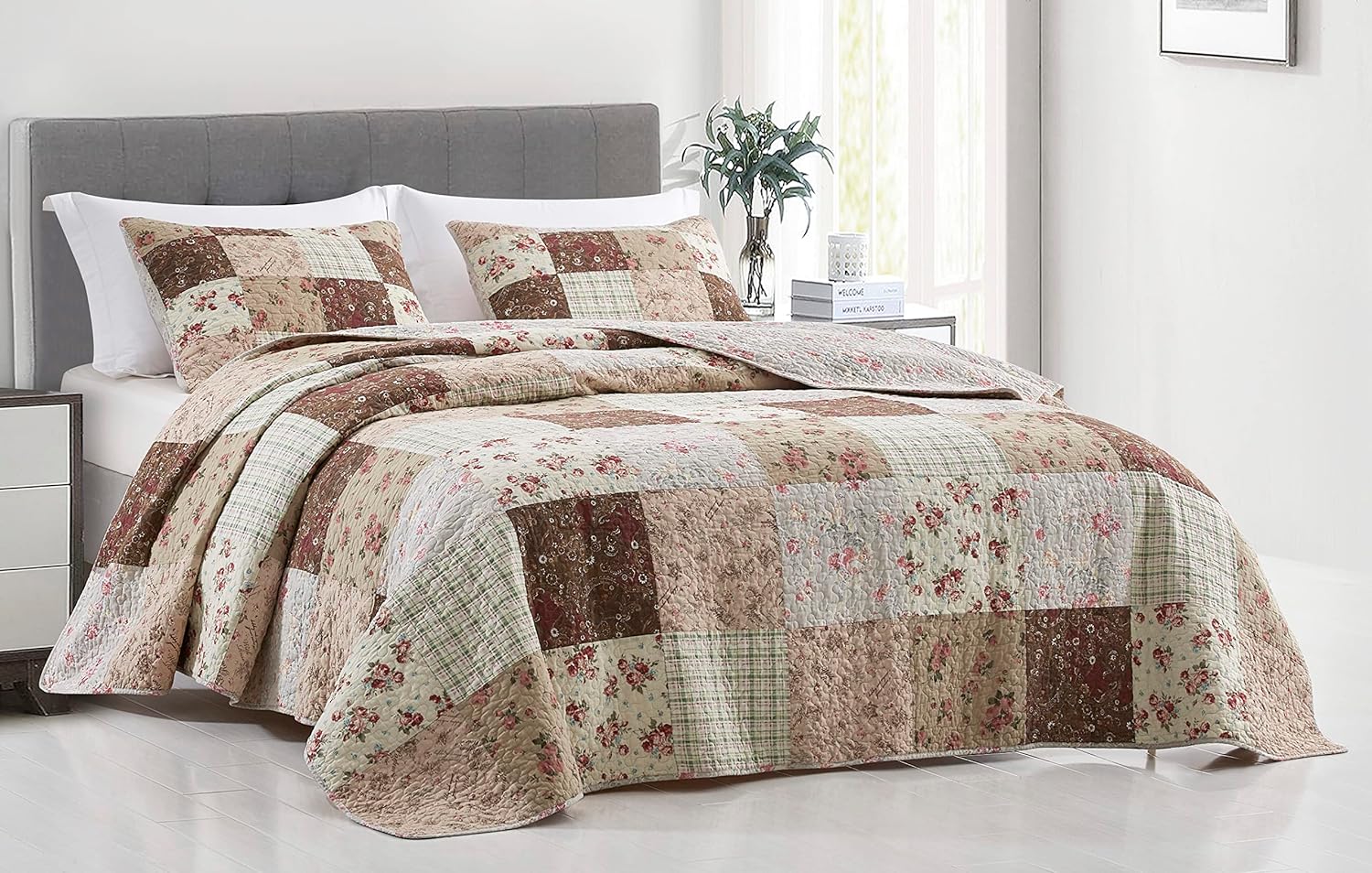 Chezmoi Collection Cynthia 3-Piece Chic Patchwork Quilt Set - Floral Plaid Coverlet - Pre-Washed Cotton Lightweight Reversible Bedspread, Queen Size