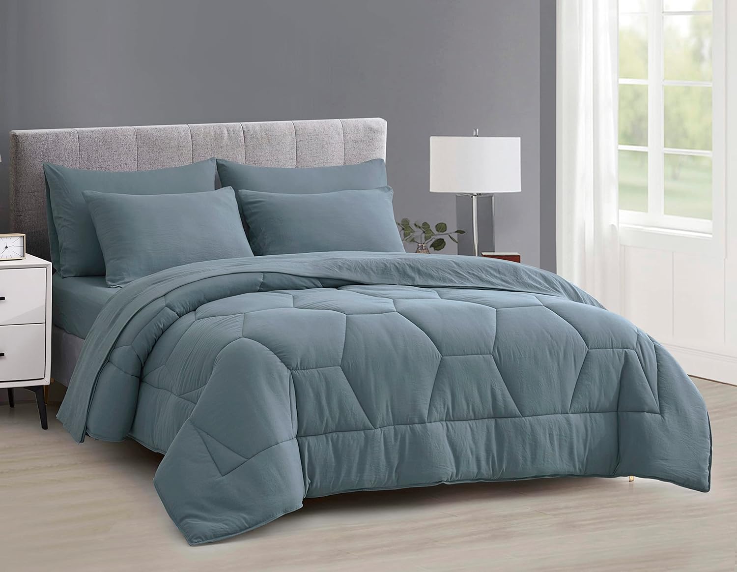 Chezmoi Collection Piper Queen Bed in a Bag 7-Pieces Honeycomb Hexagon Quilted Soft Washed Double Brushed Microfiber Comforter with Sheets Lightweight All Season Bedding Set (Queen, Dusty Blue)