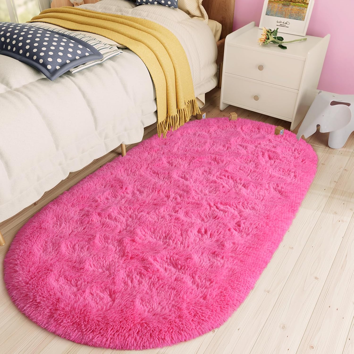 LOCHAS Fluffy Hot Pink Bedroom Rug 2.6 x 5.3 Feet, Shaggy Area Rugs for Bedroom Bedside Girls Kids Room, Soft Oval Throw Rugs Carpets for Living Room Home Decor