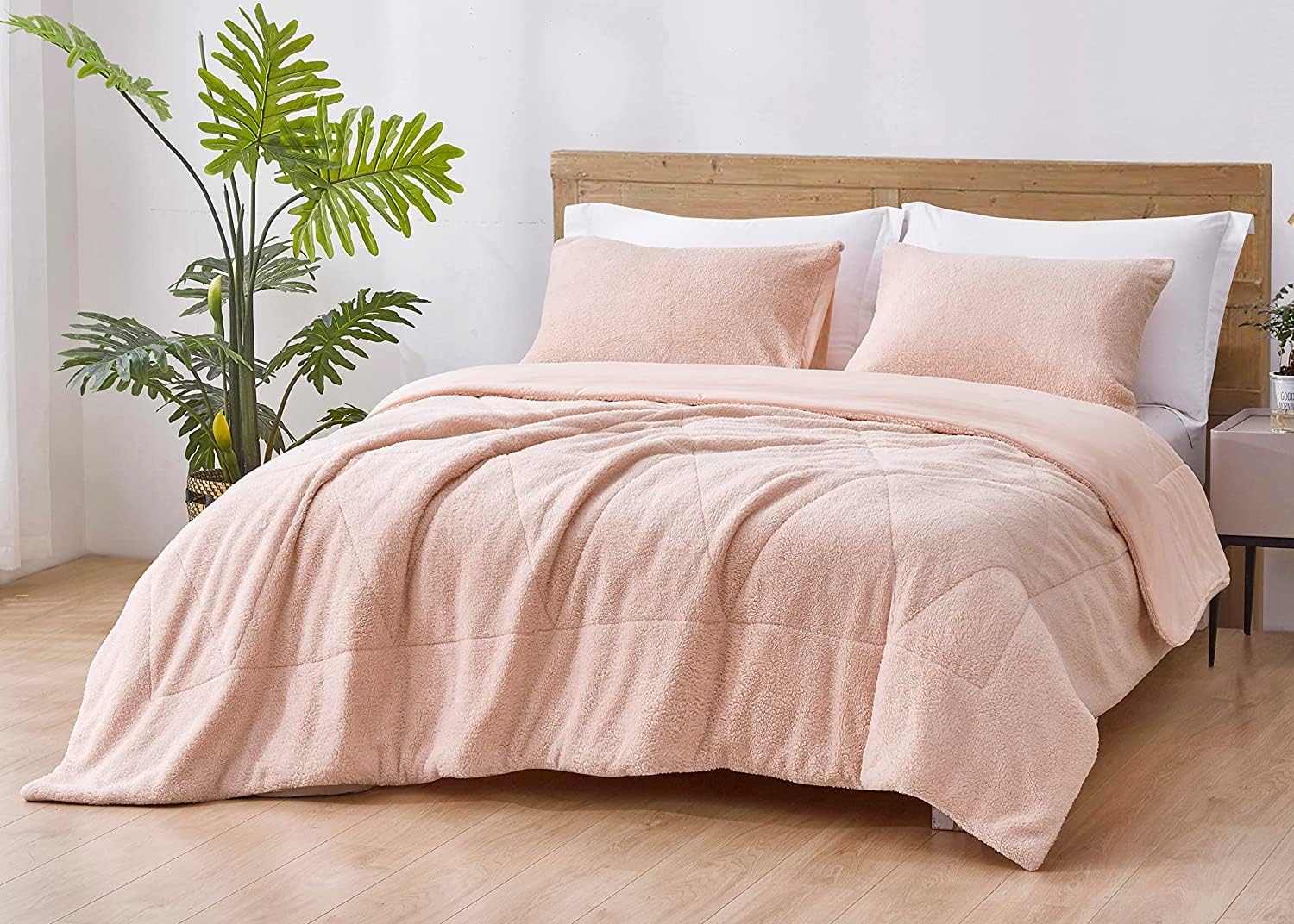 Chezmoi Collection Zane 3-Piece Sherpa Comforter Set - Double Sided Triangle Quilting Reversible Washed Microfiber Comforter Bedding Set - Queen, Blush