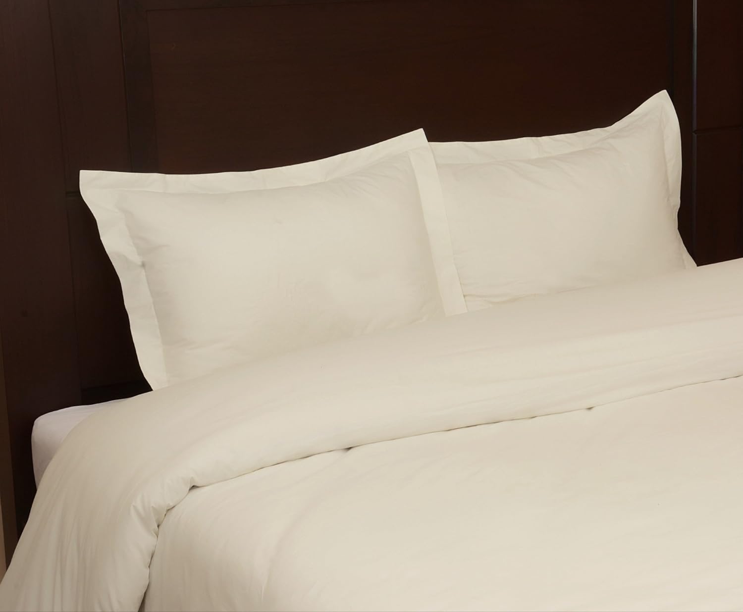 Tribeca Living Egyptian Cotton Percale Solid Duvet Cover Set, Queen, Ivory