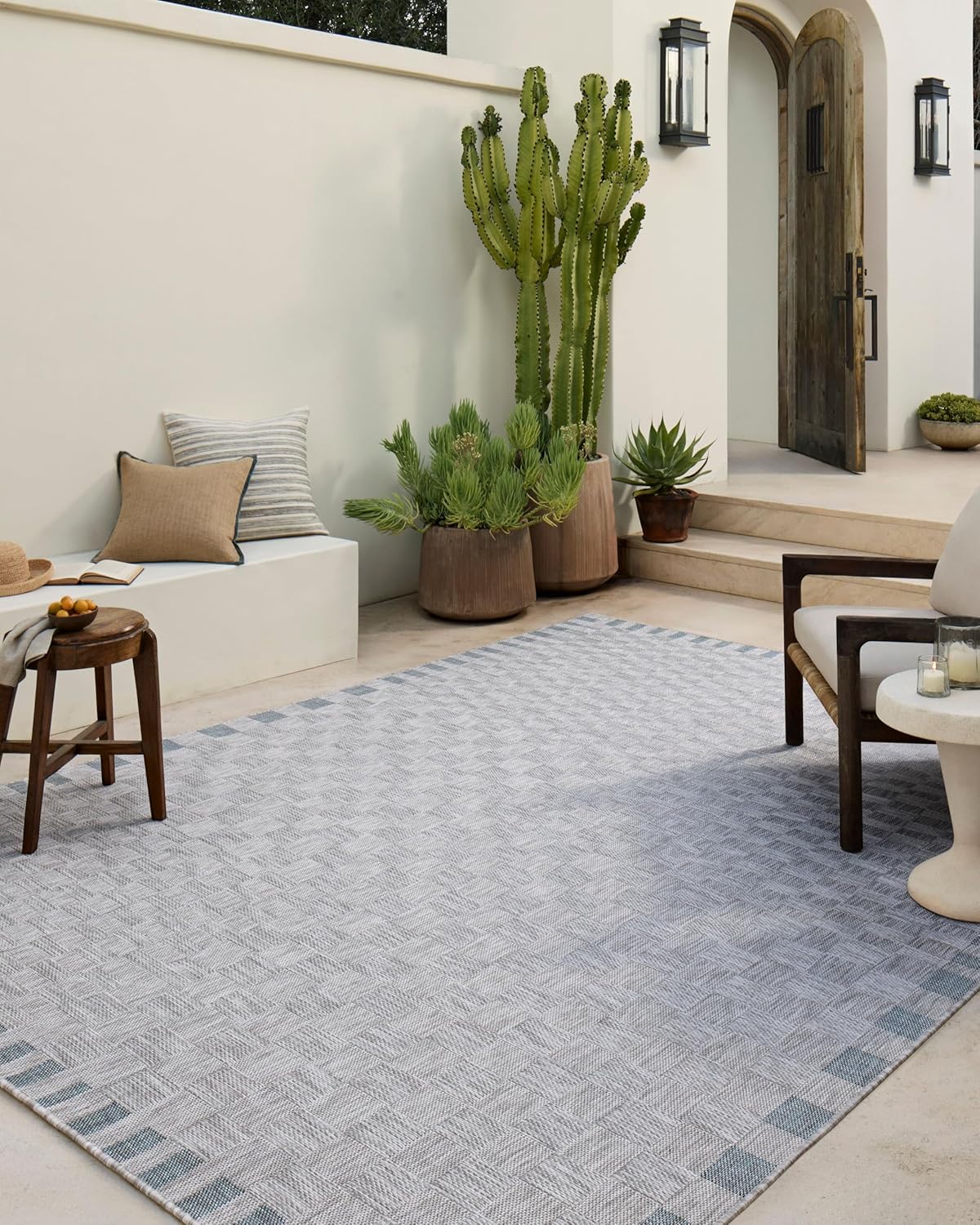 Loloi Amber Lewis Topanga Collection TOP-07 Silver/Blue 7'-10 x 10' Indoor/Outdoor Area Rug