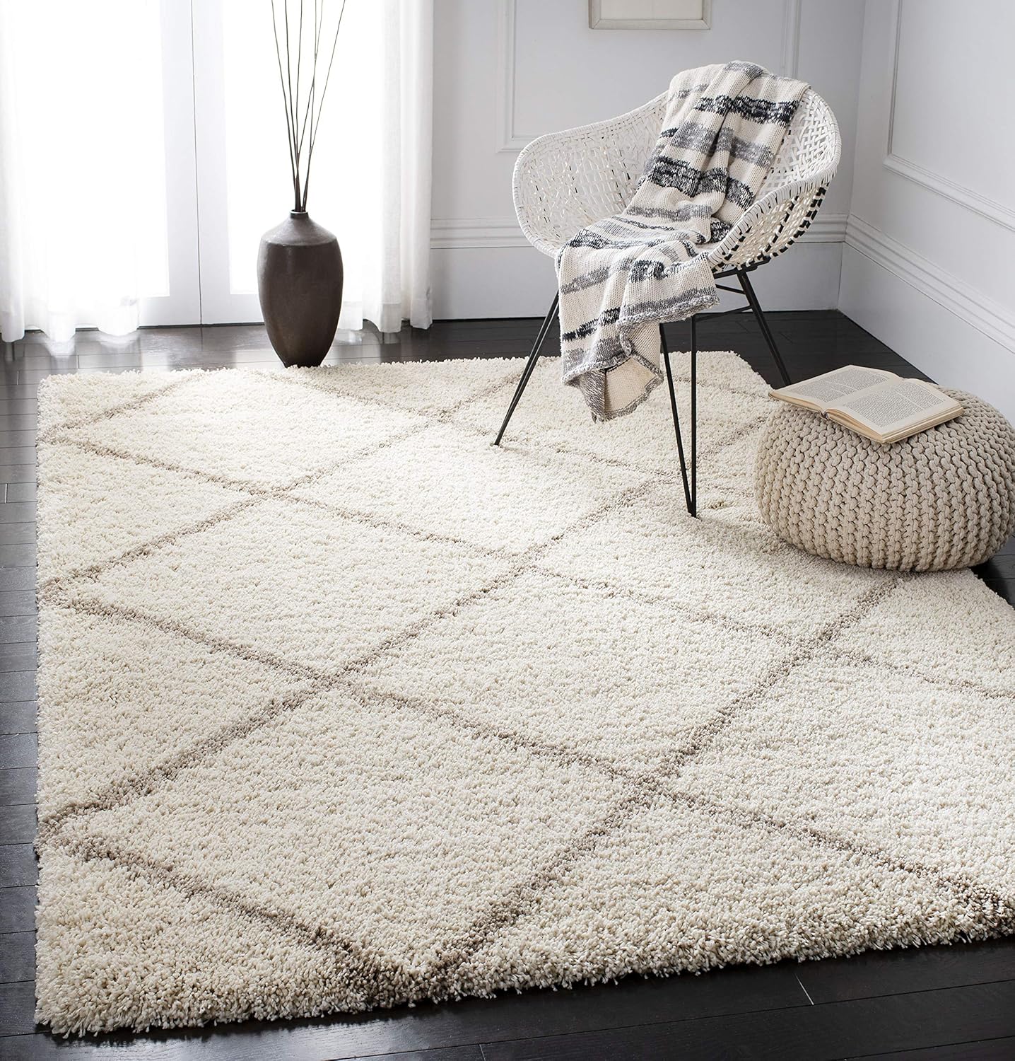 SAFAVIEH Hudson Shag Collection Area Rug - 5'3 x 7'6, Ivory & Beige, Modern Trellis Design, Non-Shedding & Easy Care, 2-inch Thick Ideal for High Traffic Areas in Living Room, Bedroom (SGH281D)