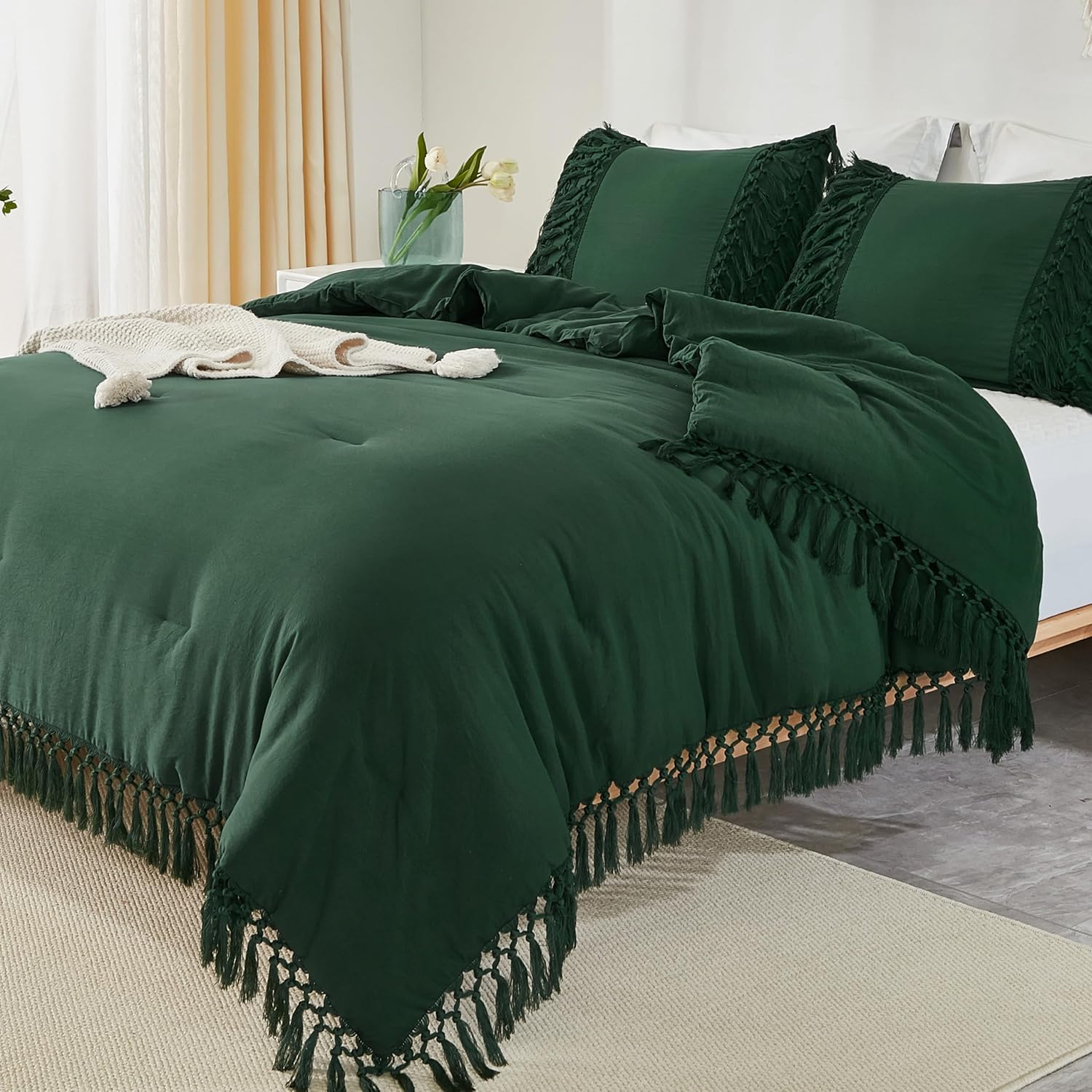 Andency Emerald Dark Green Comforter Set King, 3 Pieces Boho Tassel Lightweight Vintage Soft Bedding Comforter for King Bed, All Season Fluffy Fringe Bed Set (104x90In Comforter & 2 Pillowcases)