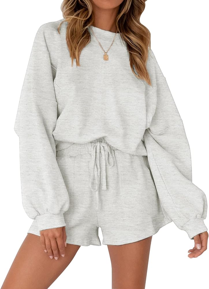 I declared 2024 to be the year of loungewear and I bought a few sets here and this is by far the best one. The material is high quality and the fit is perfect for me. Its forgiving in all the right areas and I personally love a short with a long sleeve top. Its cozy enough to wear lounging at home and cute enough to wear out.
