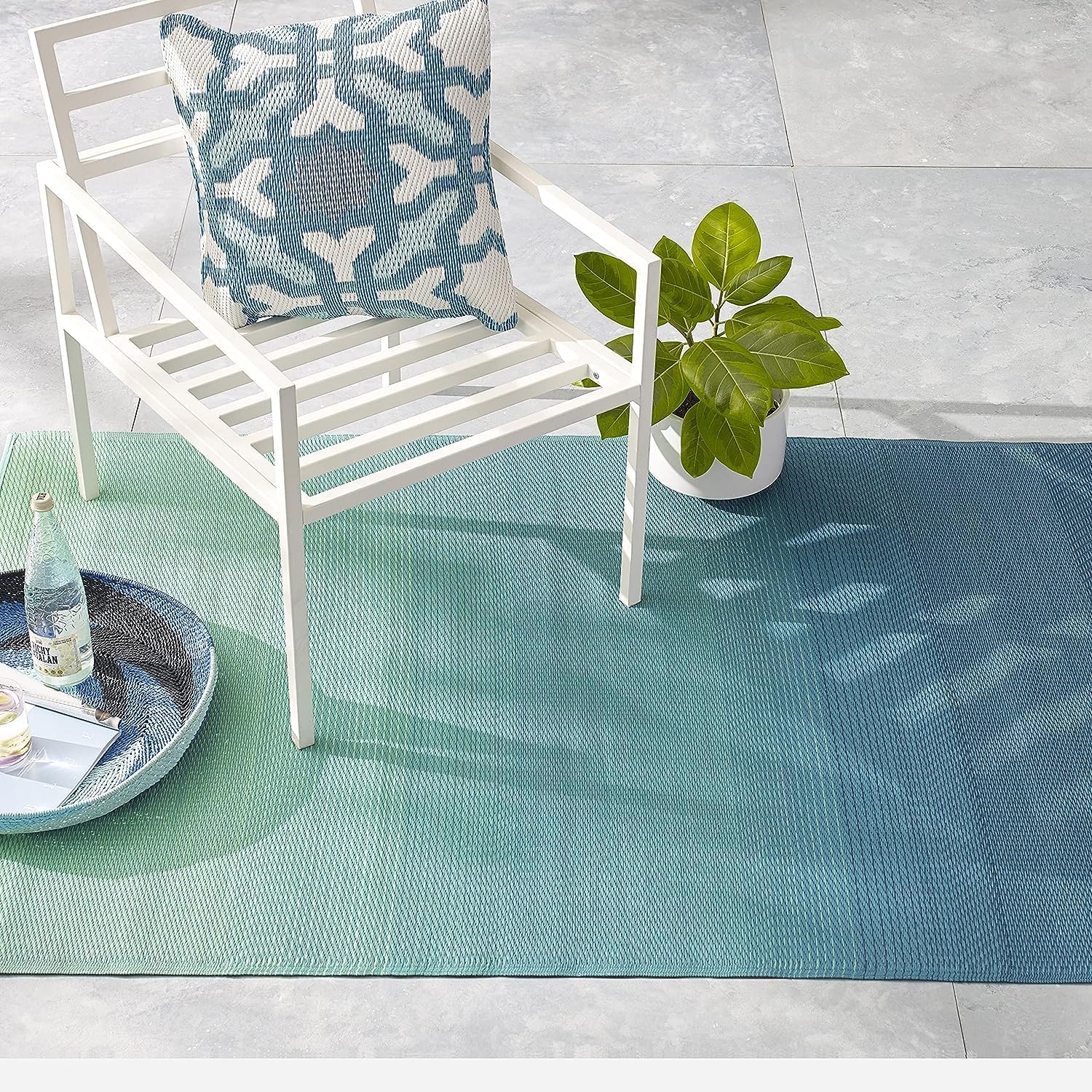 Fab Habitat Outdoor Rug - Waterproof, Fade Resistant, Crease-Free - Premium Recycled Plastic - Ombre - Porch, Deck, Balcony, Mudroom, Laundry Room, Patio - Big Sur - Teal - 3 x 5 ft