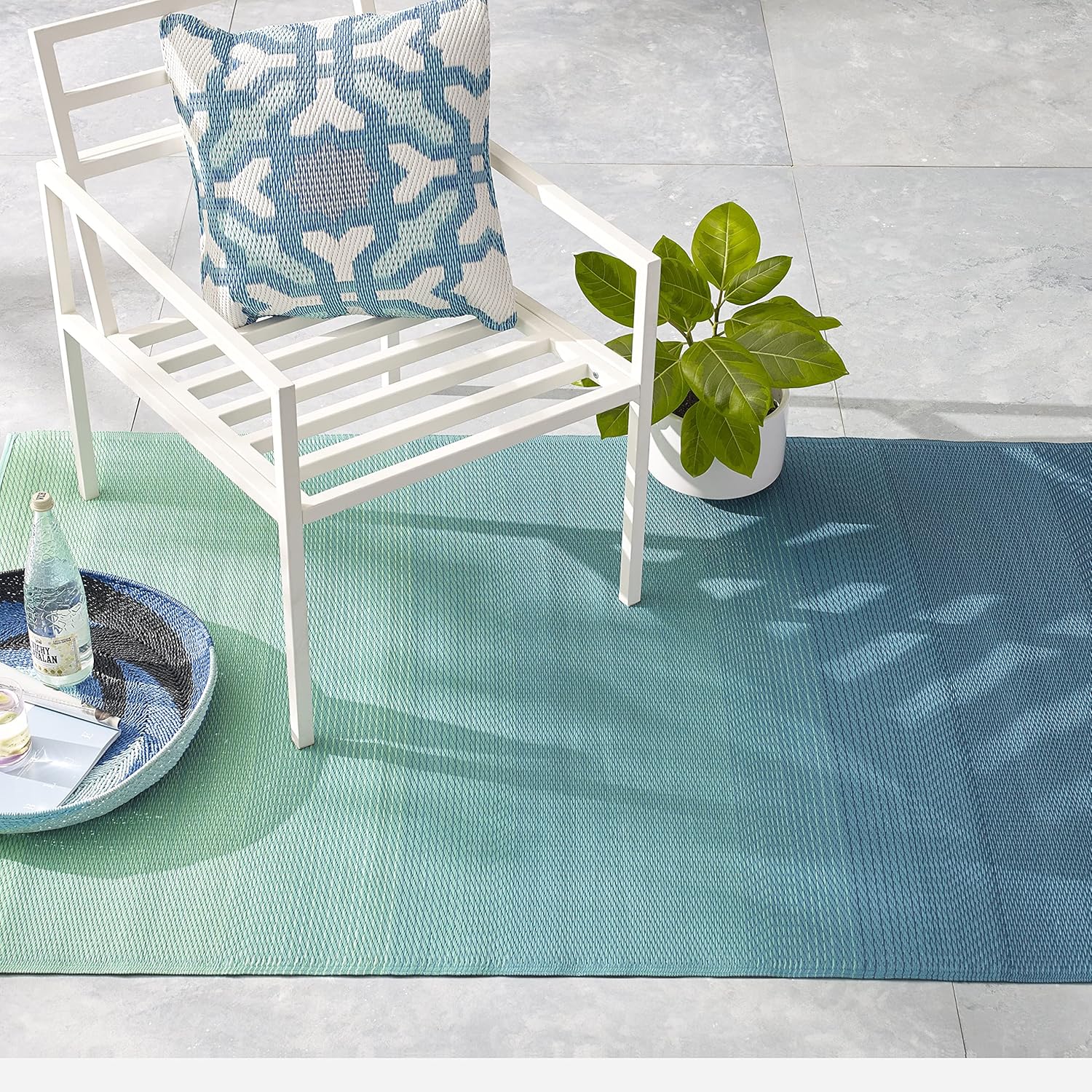 Fab Habitat Outdoor Rug - Waterproof, Fade Resistant, Crease-Free - Premium Recycled Plastic - Ombre - Patio, Deck, Porch, Balcony, Laundry Room - Big Sur - Teal - 4 x 6 ft