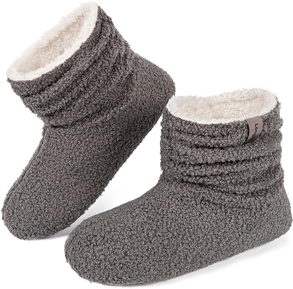 LongBay Womens Warm Curly Fur Bootie Slippers Comfy Plush Fleece Boots Memory Foam House Shoes