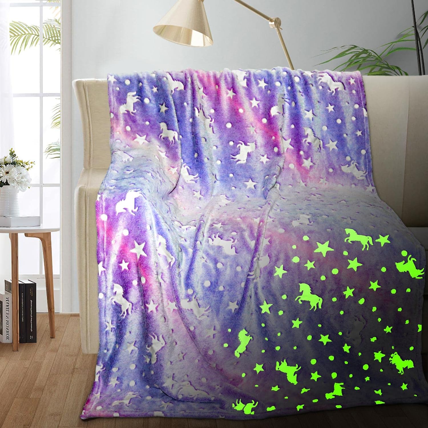 Unicorn Glow in The Dark Blanket, Unicorn Blanket for Girls/Kids Age 3-12, Toddler Soft Fleece Blanket Throw Birthday Gift 40"x60"