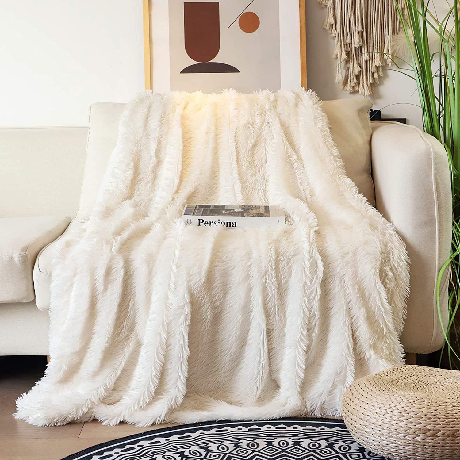 Tuddrom Decorative Extra Soft Faux Fur Blanket Queen Size 80x90,Solid Reversible Fuzzy Long Hair Shaggy Blanket,Fluffy Plush Fleece Comfy Microfiber Fur Blanket for Couch Sofa Bed,Cream White