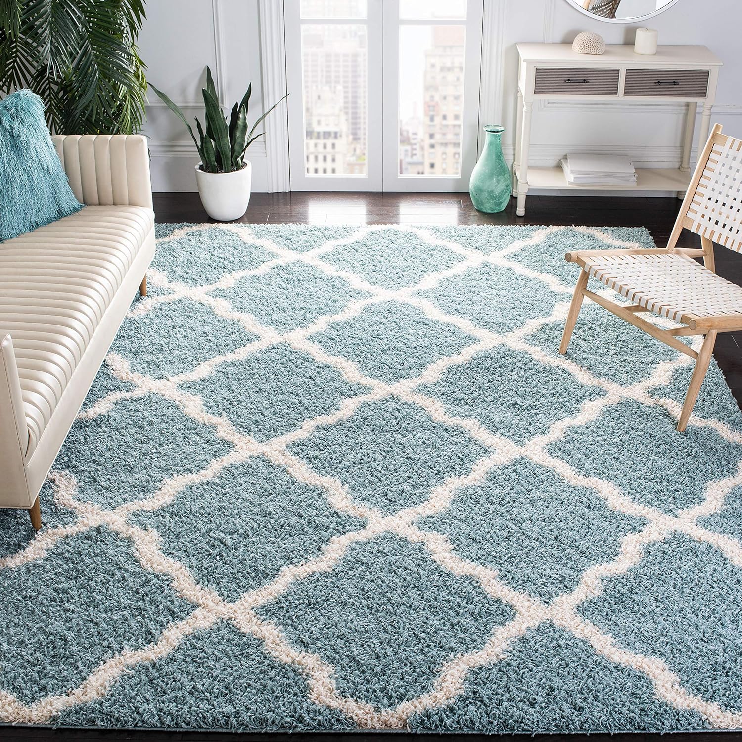 SAFAVIEH Dallas Shag Collection Area Rug - 6' x 9', Seafoam & Ivory, Trellis Design, Non-Shedding & Easy Care, 1.5-inch Thick Ideal for High Traffic Areas in Living Room, Bedroom (SGD257C)