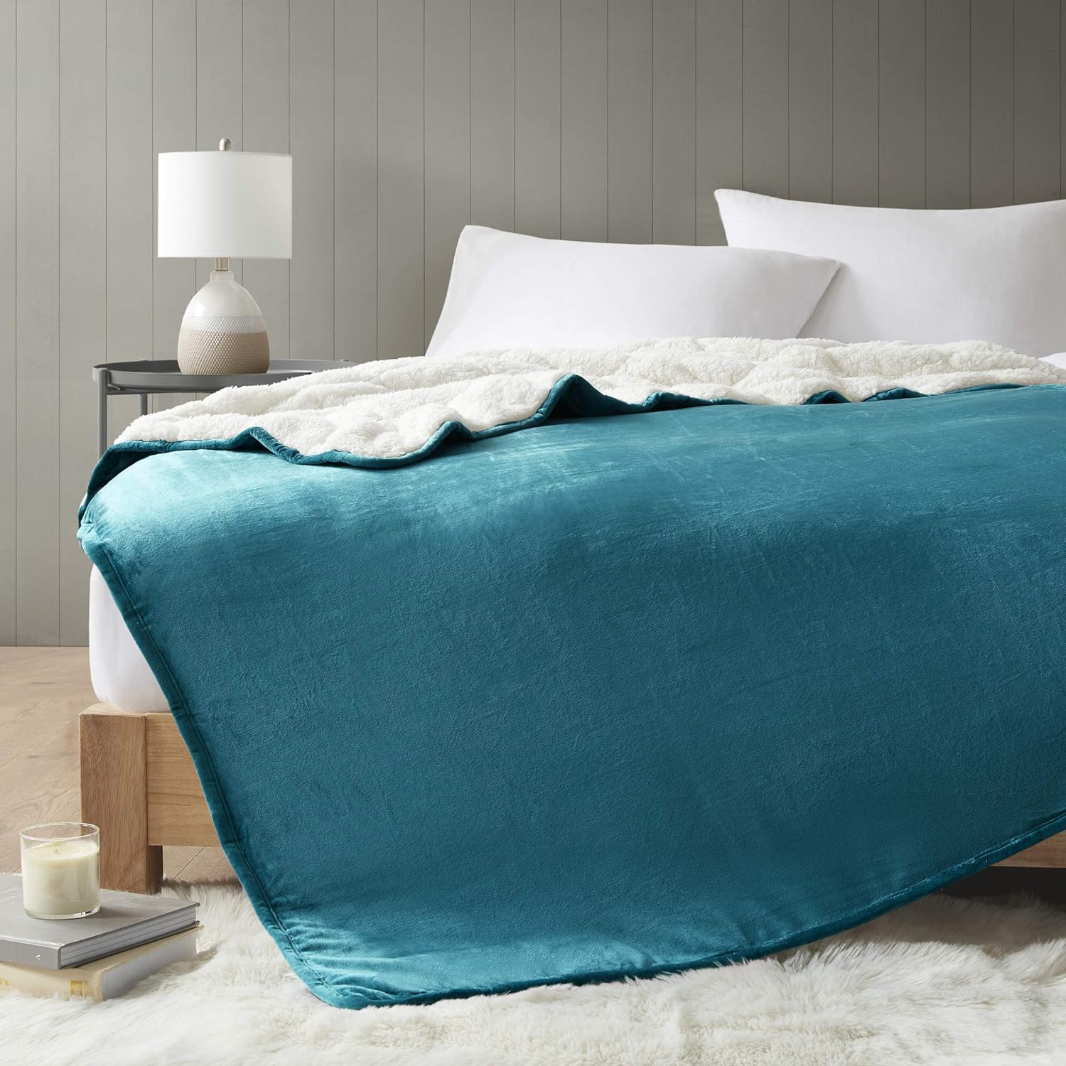 Comfort Spaces Reversible Weighted Blanket Adult-Glass Beads Filling All Season Soft Heavy Wraps-Box Quilted Cozy Warm Bed Cover, 60"x80" / 15lbs, Velvet to Sherpa Teal