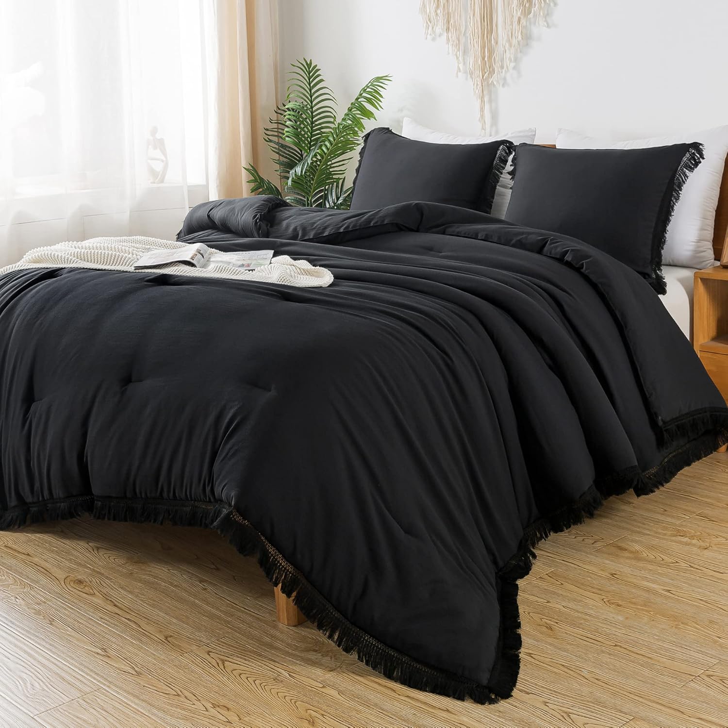 Andency Black Comforter Set Twin Size, 2 Pieces Boho Tassel Lightweight Bedding Comforter Sets, All Season Soft Fluffy Fringe Bed Set (66x90In Comforter & 1 Pillowcase)