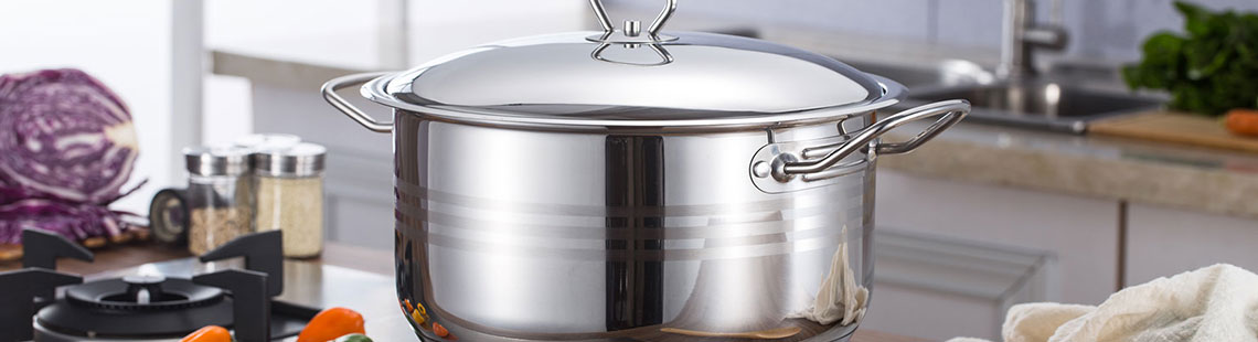 Alpine Cuisine Stainless Steel Pot with Lid 3.6 Quart - Heavy Duty, Commercial Grade Cookware Dutch oven