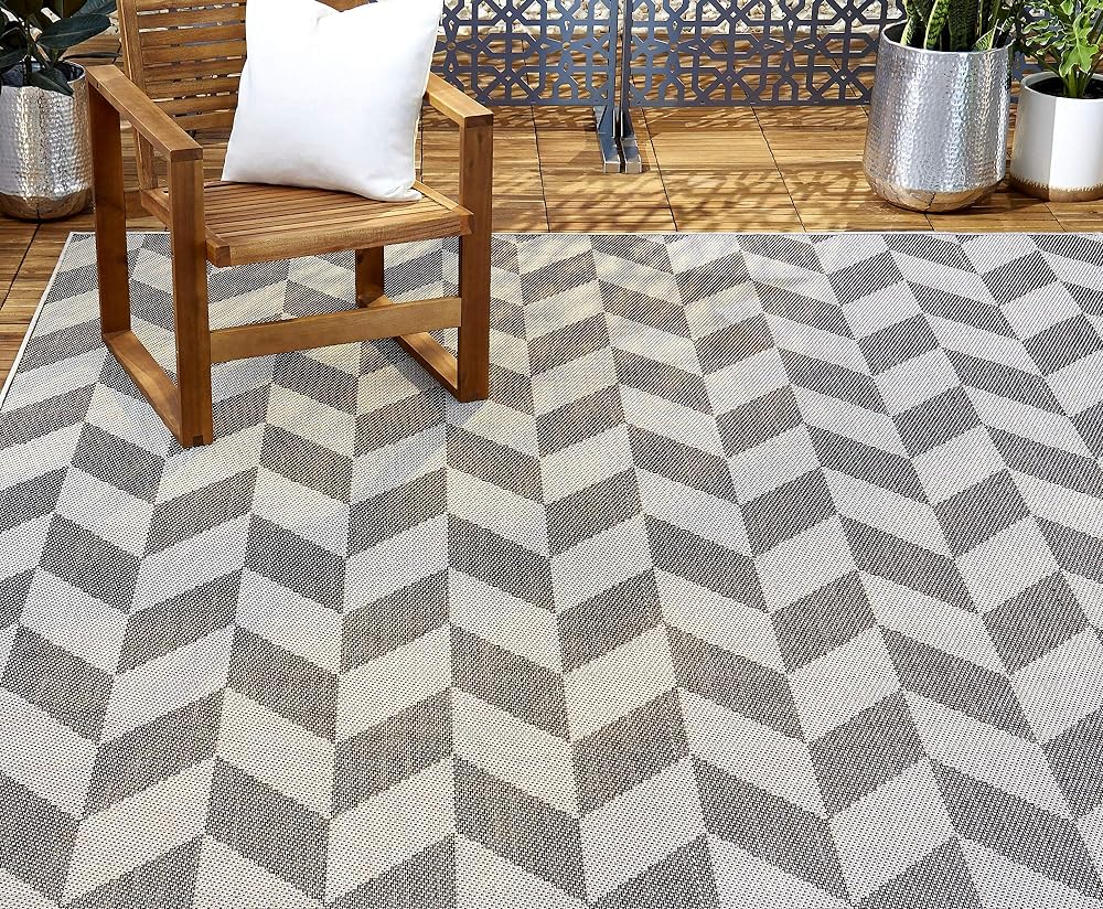 Nicole Miller New York Patio Country Calla Contemporary Herringbone Indoor/Outdoor Area Rug, Black/Grey, 5'2"x7'2"