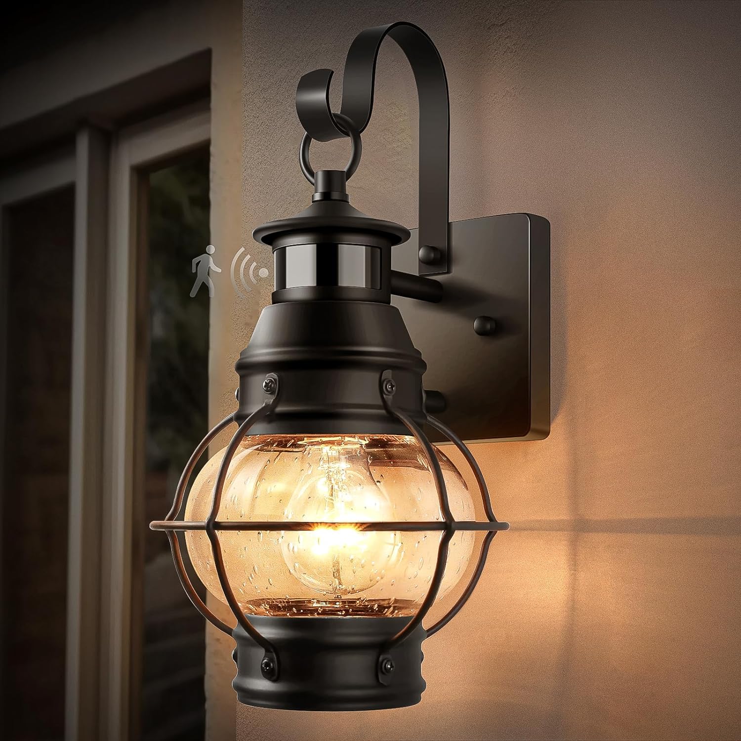 Lamomo Outdoor Wall Light, Motion Sensor Porch Lights Outdoor Wall Light Fixture,Black Dusk to Dawn Exterior Lighting for House Waterproof Anti-Rust Wall Mount Lantern for Outside,Garage(NO Bulb)