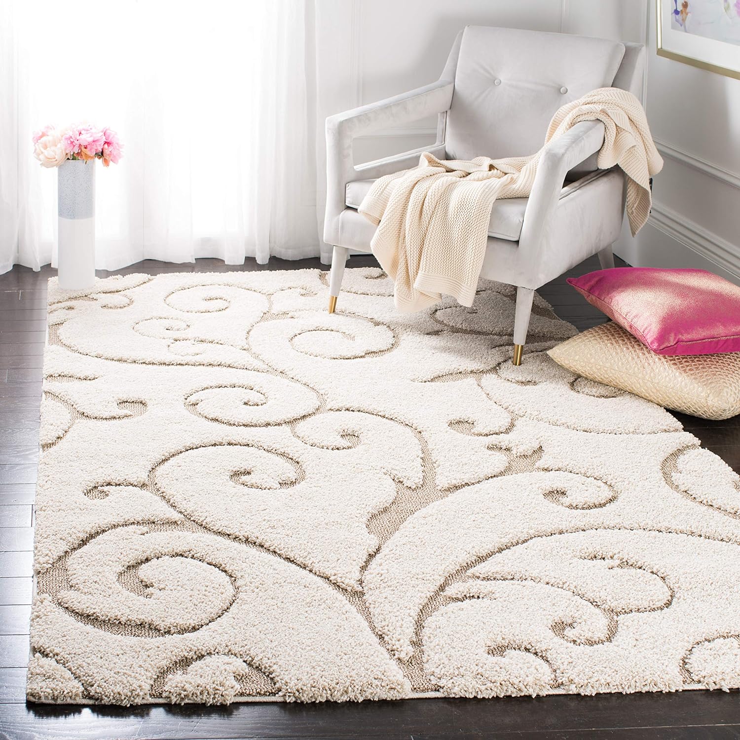 SAFAVIEH Florida Shag Collection Area Rug - 6' x 9', Cream & Beige, Scroll Design, Non-Shedding & Easy Care, 1.2-inch Thick Ideal for High Traffic Areas in Living Room, Bedroom (SG455-1113)