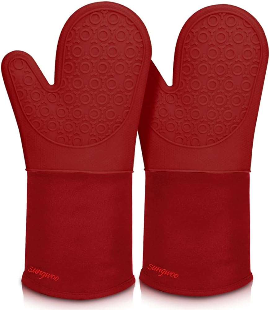 sungwoo Extra Long Silicone Oven Mitts, Durable Heat Resistant Oven Gloves with Quilted Liner Non-Slip Textured Grip Perfect for BBQ, Baking, Cooking and Grilling - 1 Pair 14.6 Inch Empire Red