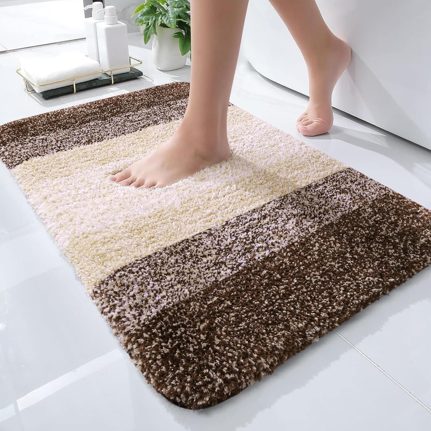 OLANLY Luxury Bathroom Rug Mat 24x16, Extra Soft and Absorbent Microfiber Bath Rugs, Non-Slip Plush Shaggy Bath Carpet, Machine Wash Dry, Bath Mats for Bathroom Floor, Tub and Shower, Brown